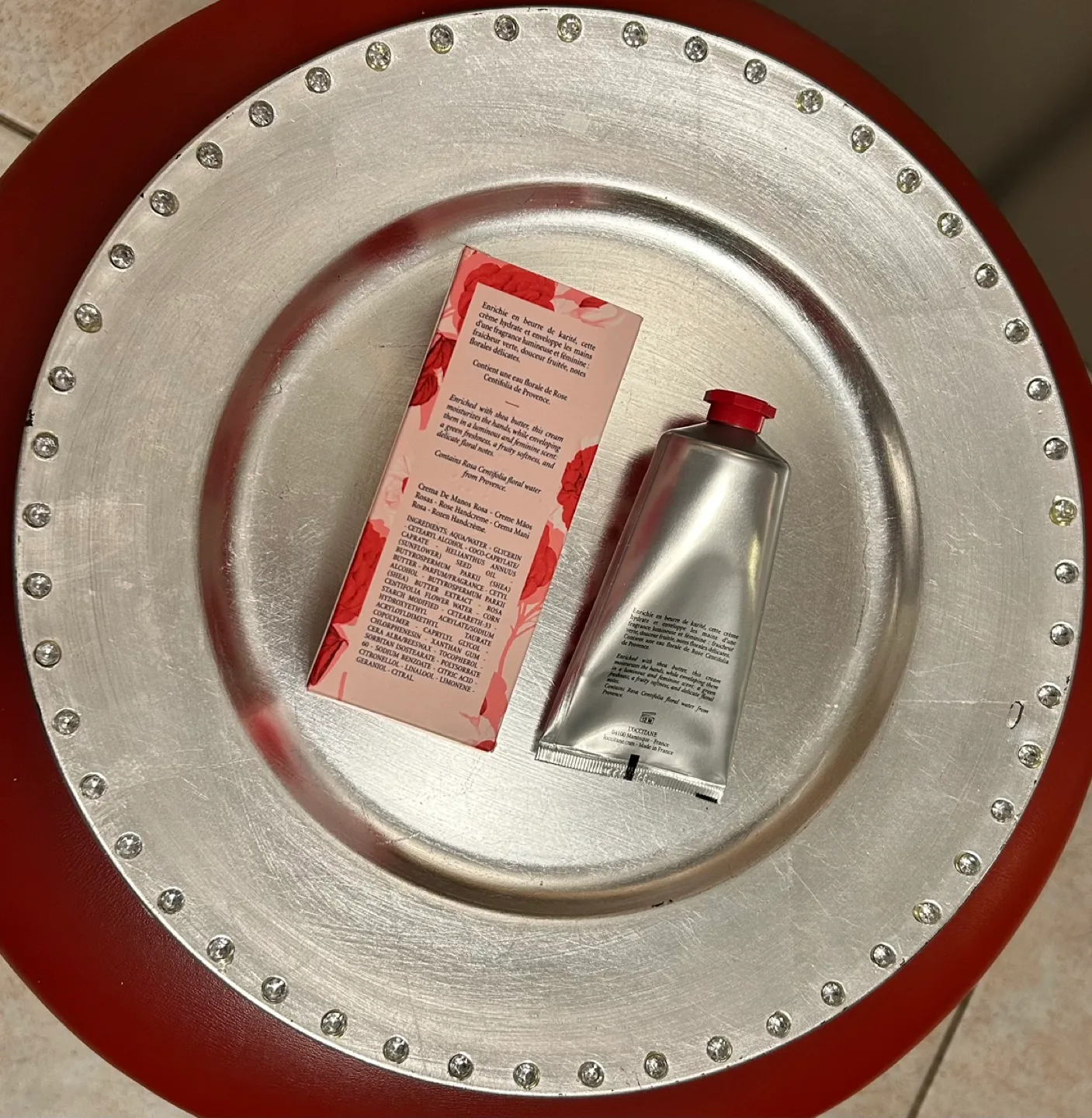 ✨✨L'Occitane Rose Hand Cream 75ml image indicator(3)