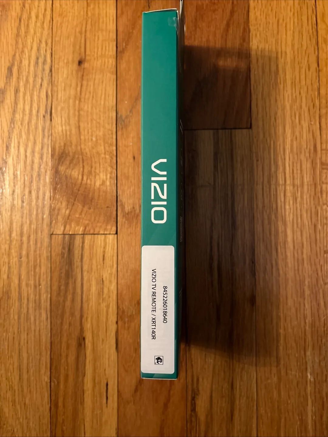 VIZIO TV Remote XRT140R New in Box image indicator(4)