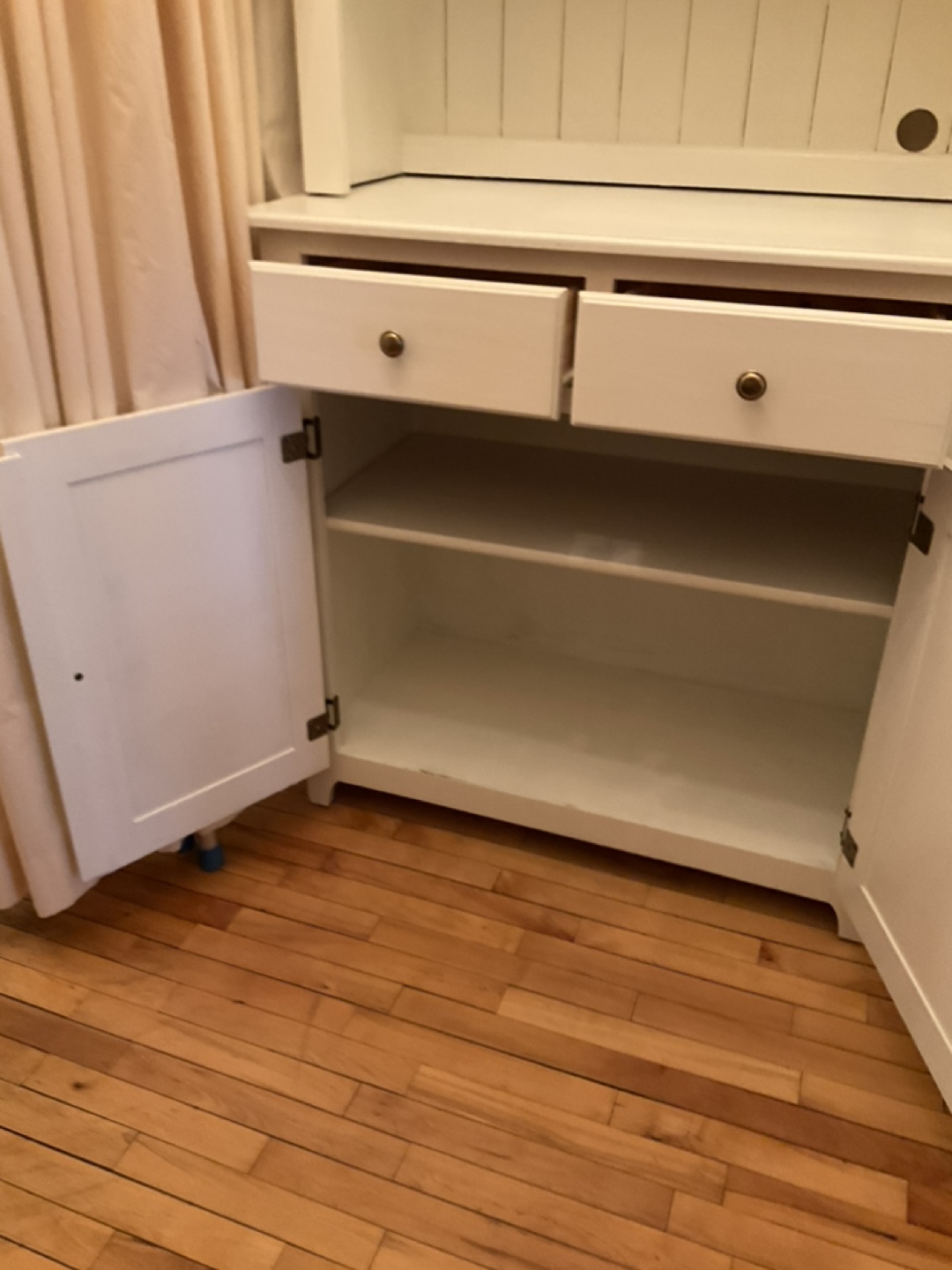 White Wooden Hutch with Glass Doors and Drawers - photo 2