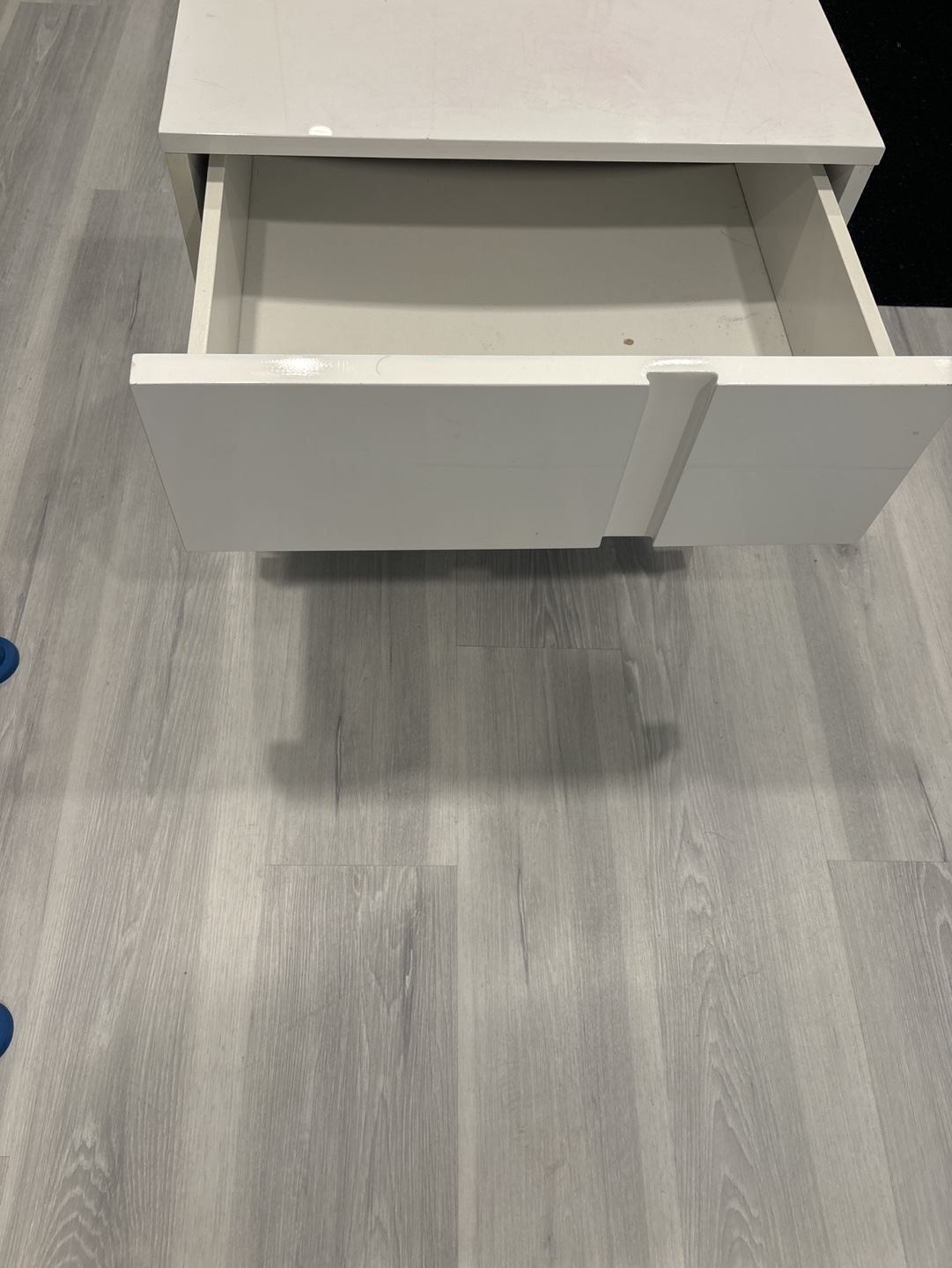 White Two-Drawer Nightstand - photo 3