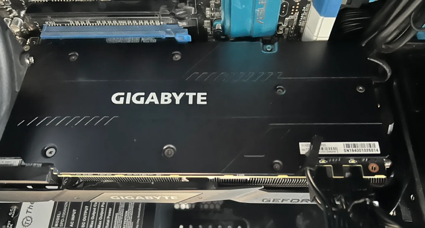 High end Triple fan rtx 2080 super - excellent temps image indicator(4)