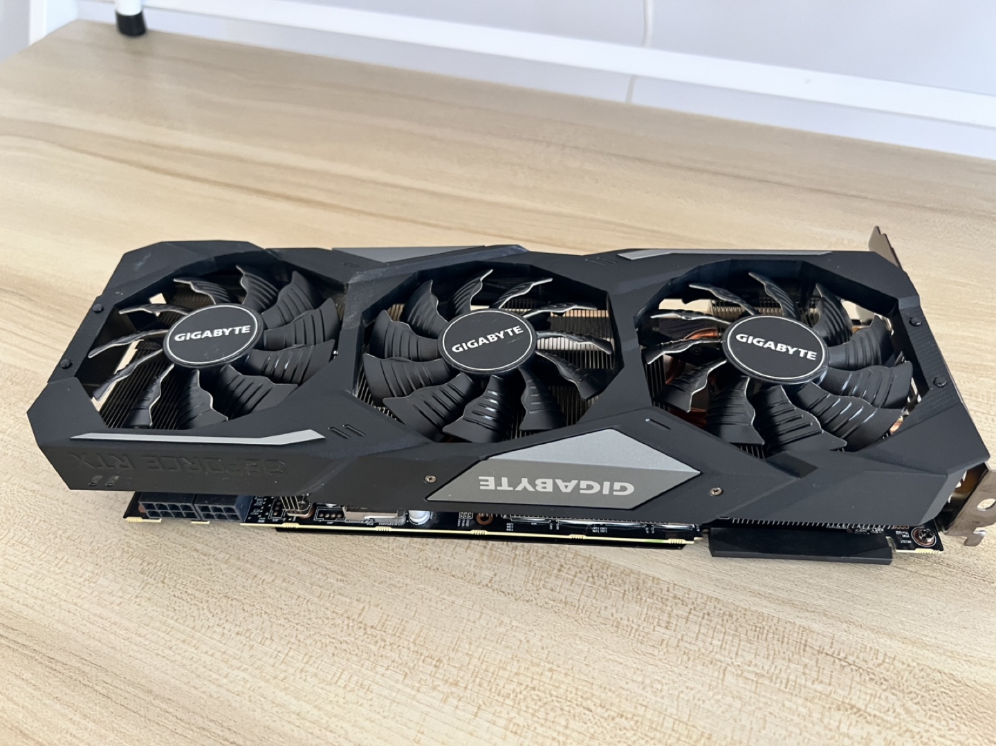 High end Triple fan rtx 2080 super - excellent temps - photo 3