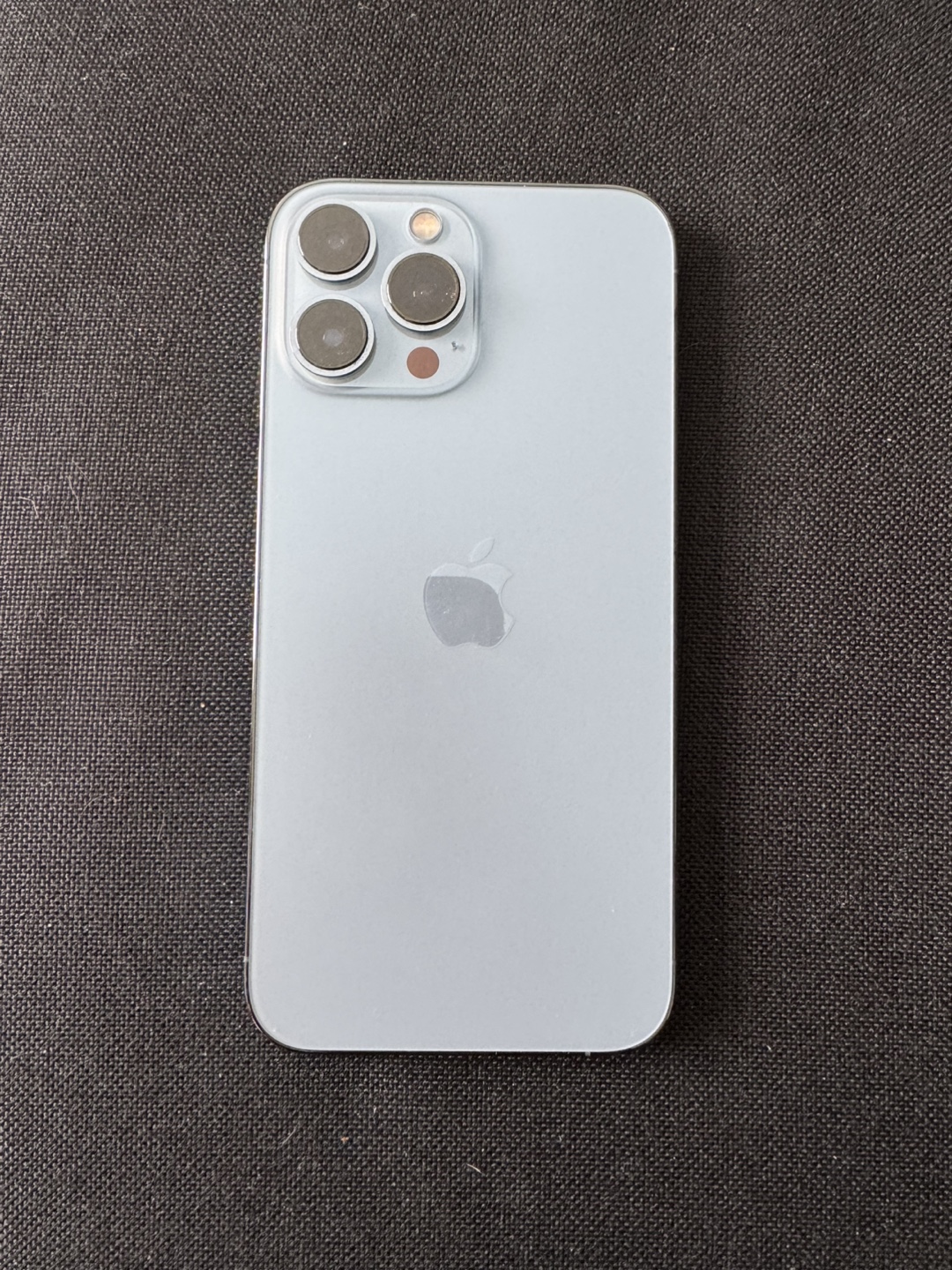 iPhone 13 Pro Max - Sierra Blue - Excellent Condition - photo 2