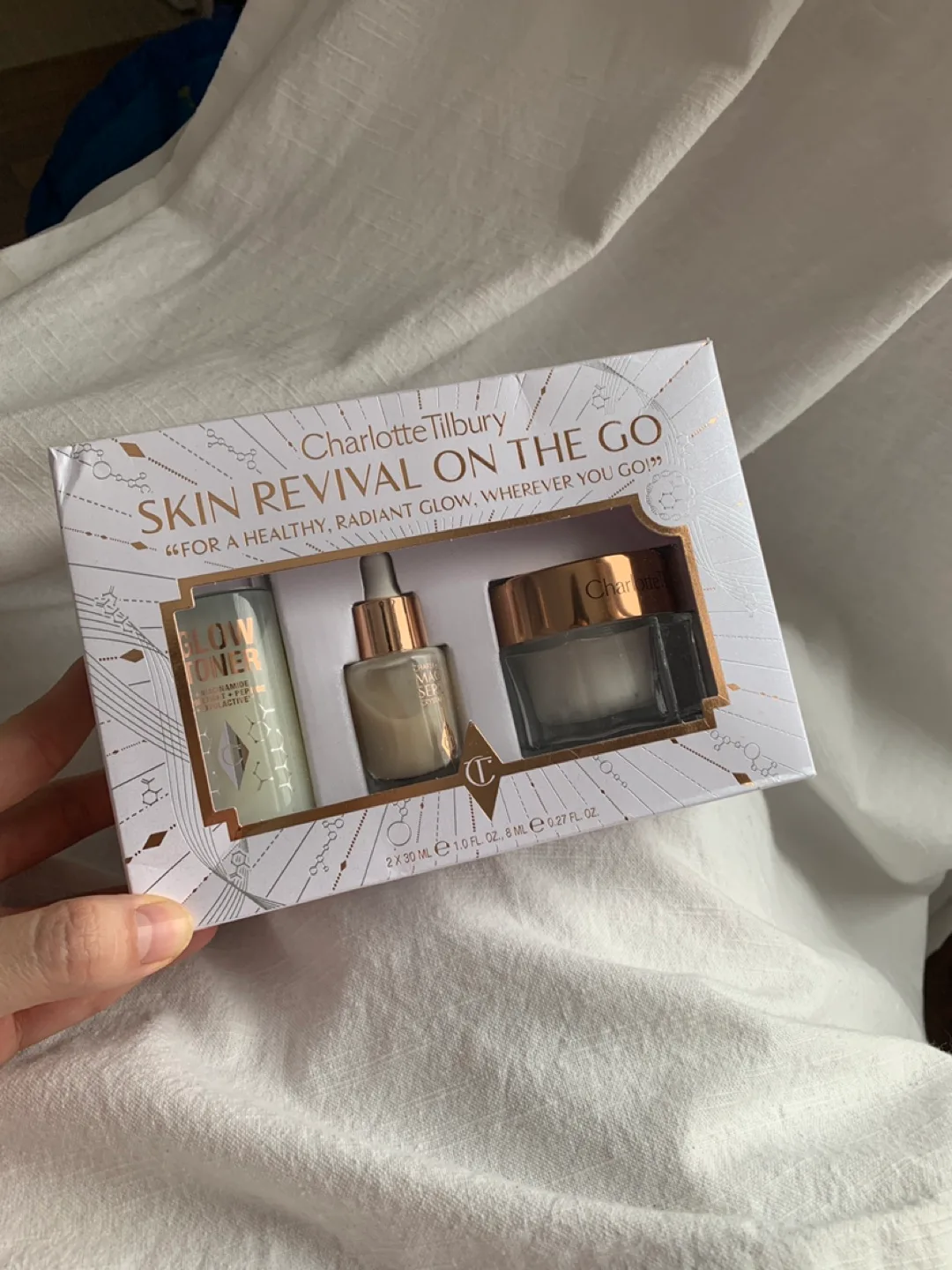 BNIB Charlotte Tilbury Skin Revival On The Go Skincare Kit image indicator(4)