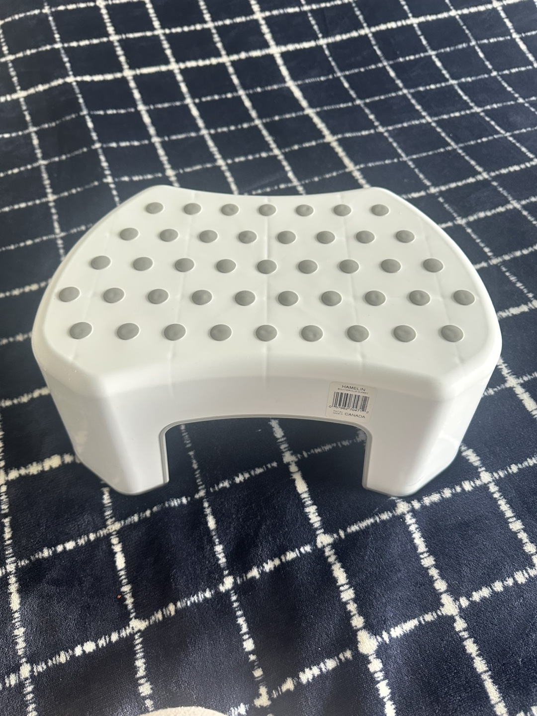 Kids' White Step Stool by Mainstays - photo 2