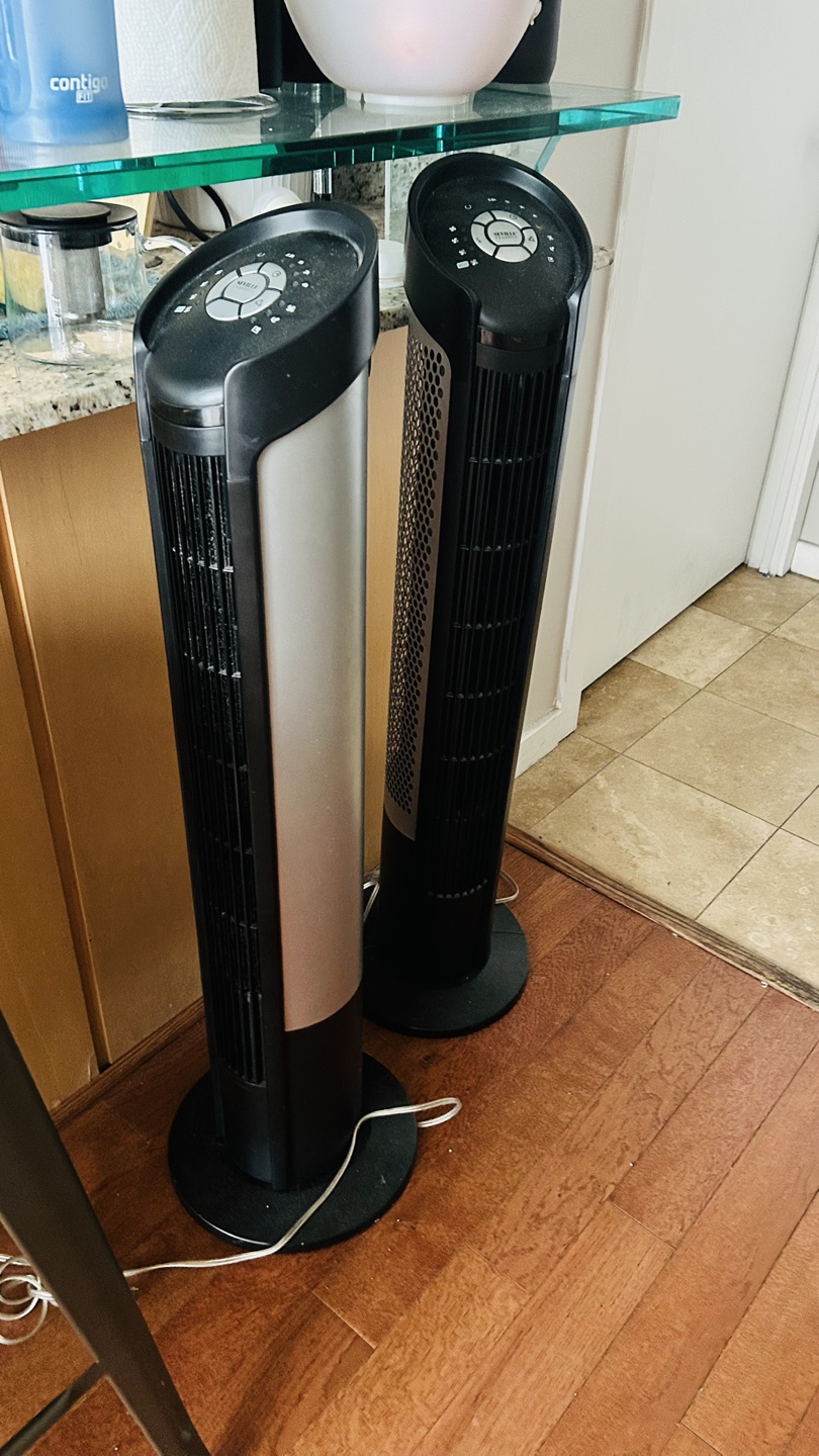 Pair of  UNIT 2-Speed Oscillating Tower Fans with remote