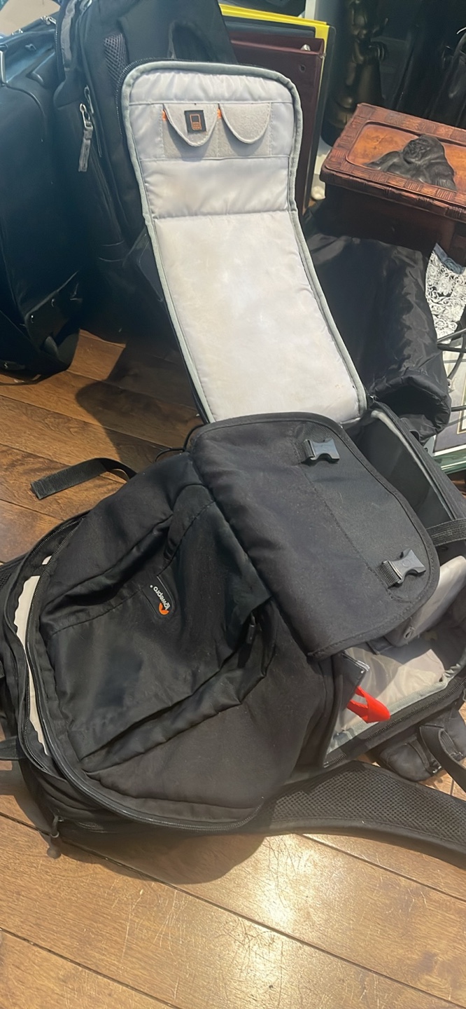 Lowe’s pro camera backpack