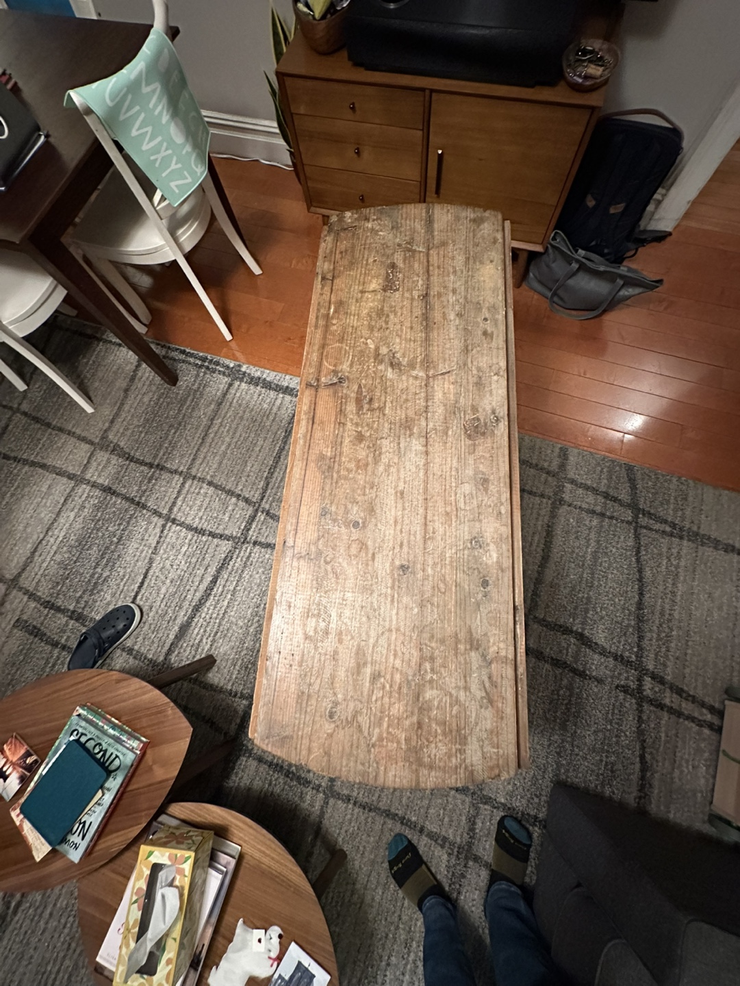 Laetners Round Wooden Drop Leaf Table - photo 2