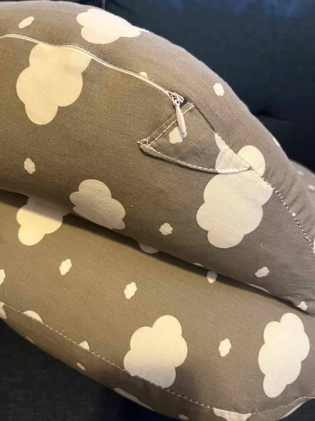 Momcozy Nursing Pillow image indicator(4)
