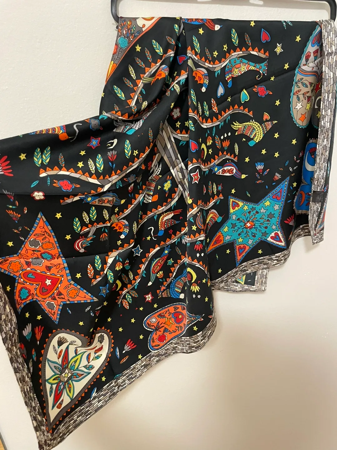 Scarf with Birds and Hearts Print