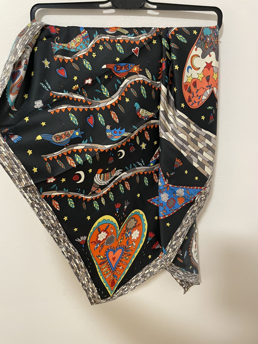 Scarf with Birds and Hearts Print - photo 2