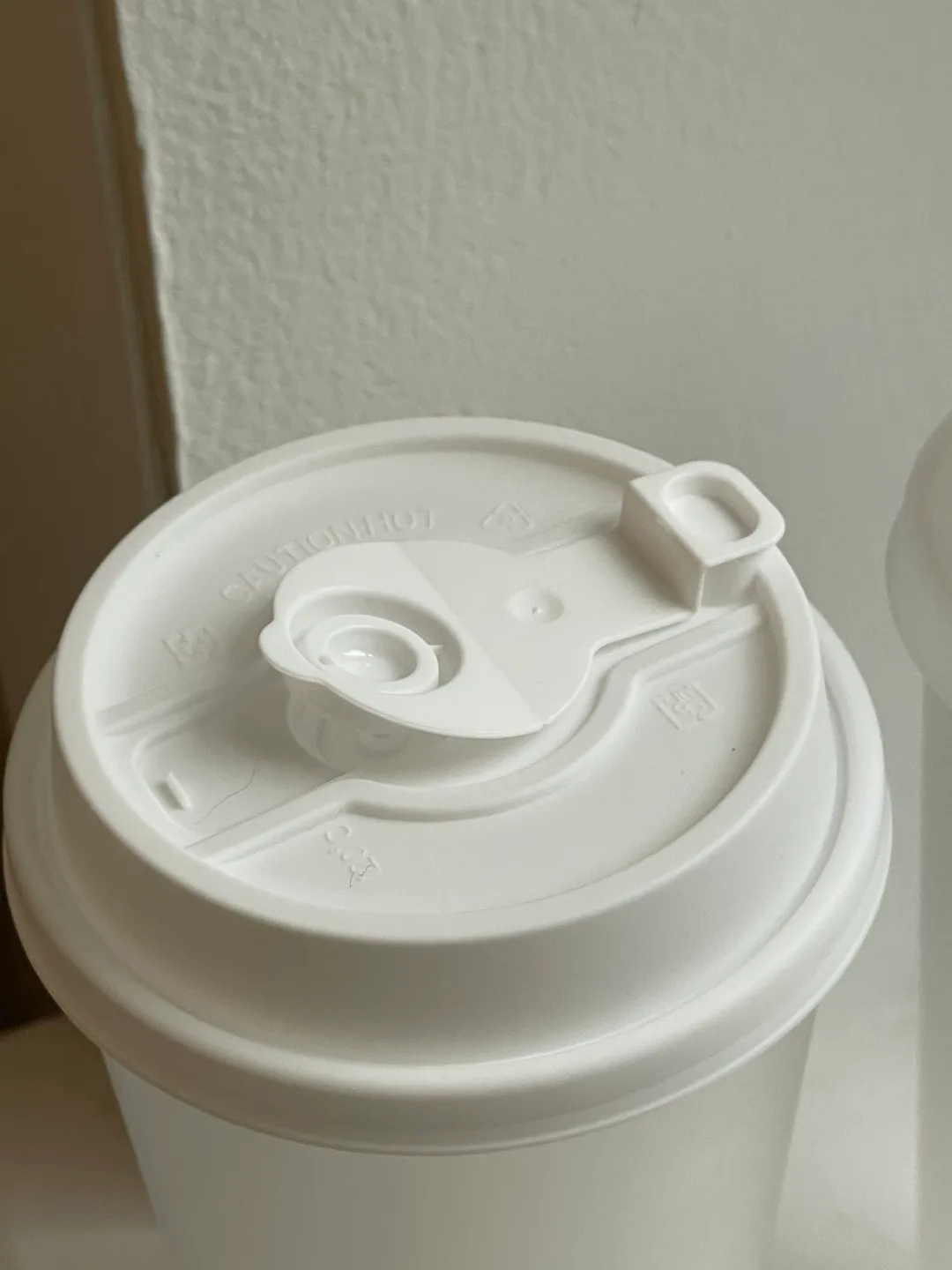 Two Frosted Takeout Cups with Lids 🥕 image indicator(3)