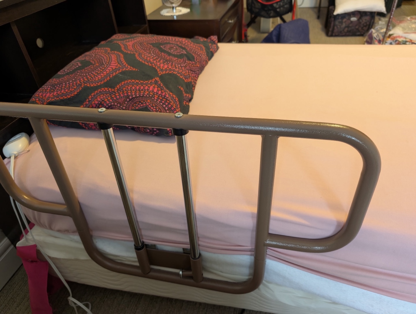 Ultramatic Adjustable Bed with Remote - photo 2