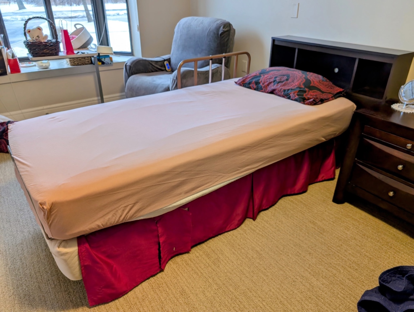 Ultramatic Adjustable Bed with Remote