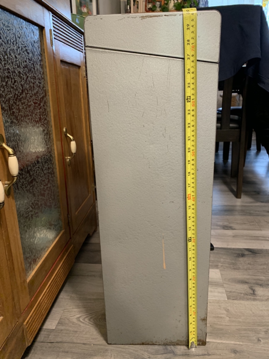 Metal Filing/Storage Cabinet - photo 5