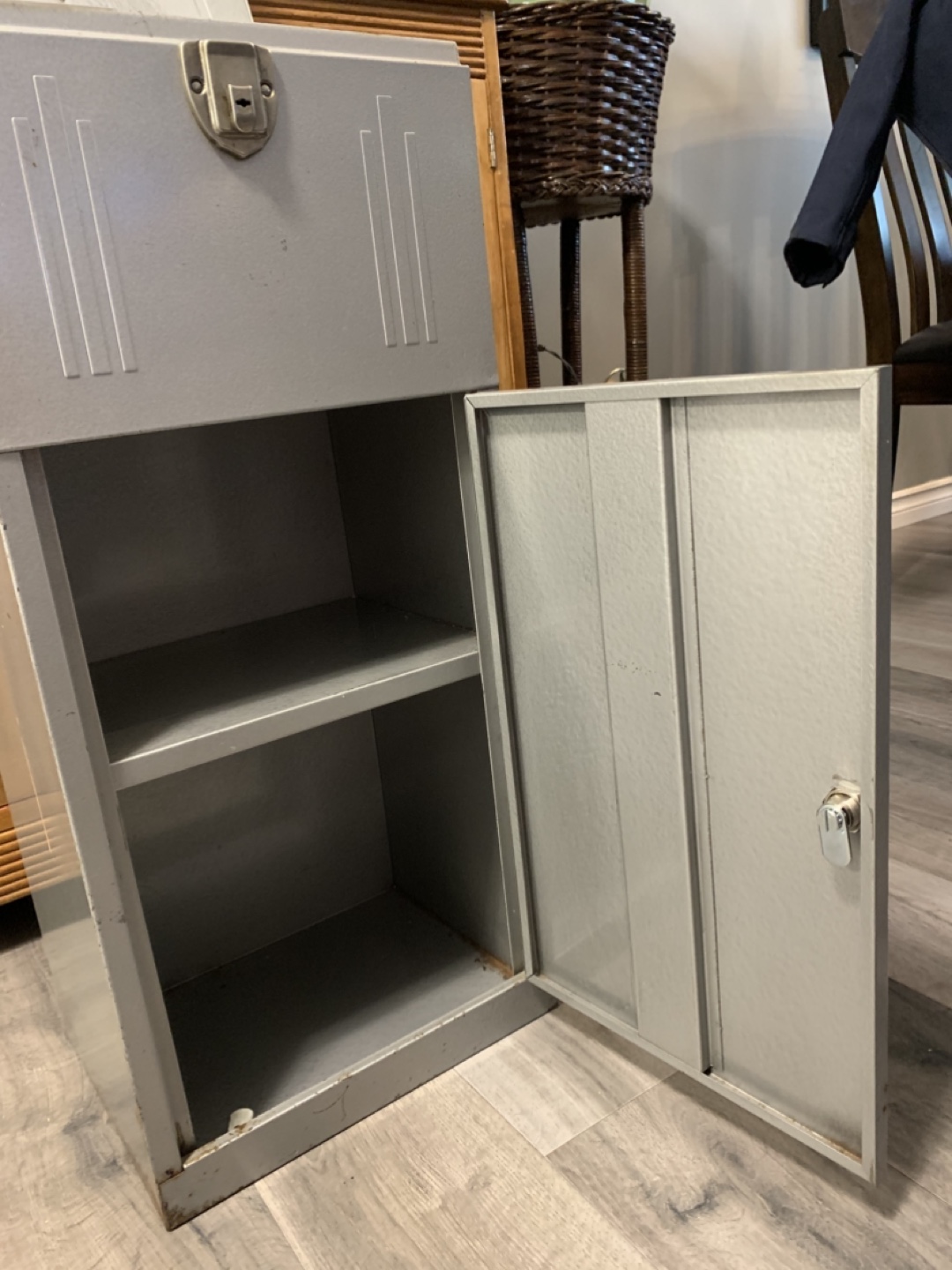 Metal Filing/Storage Cabinet - photo 2