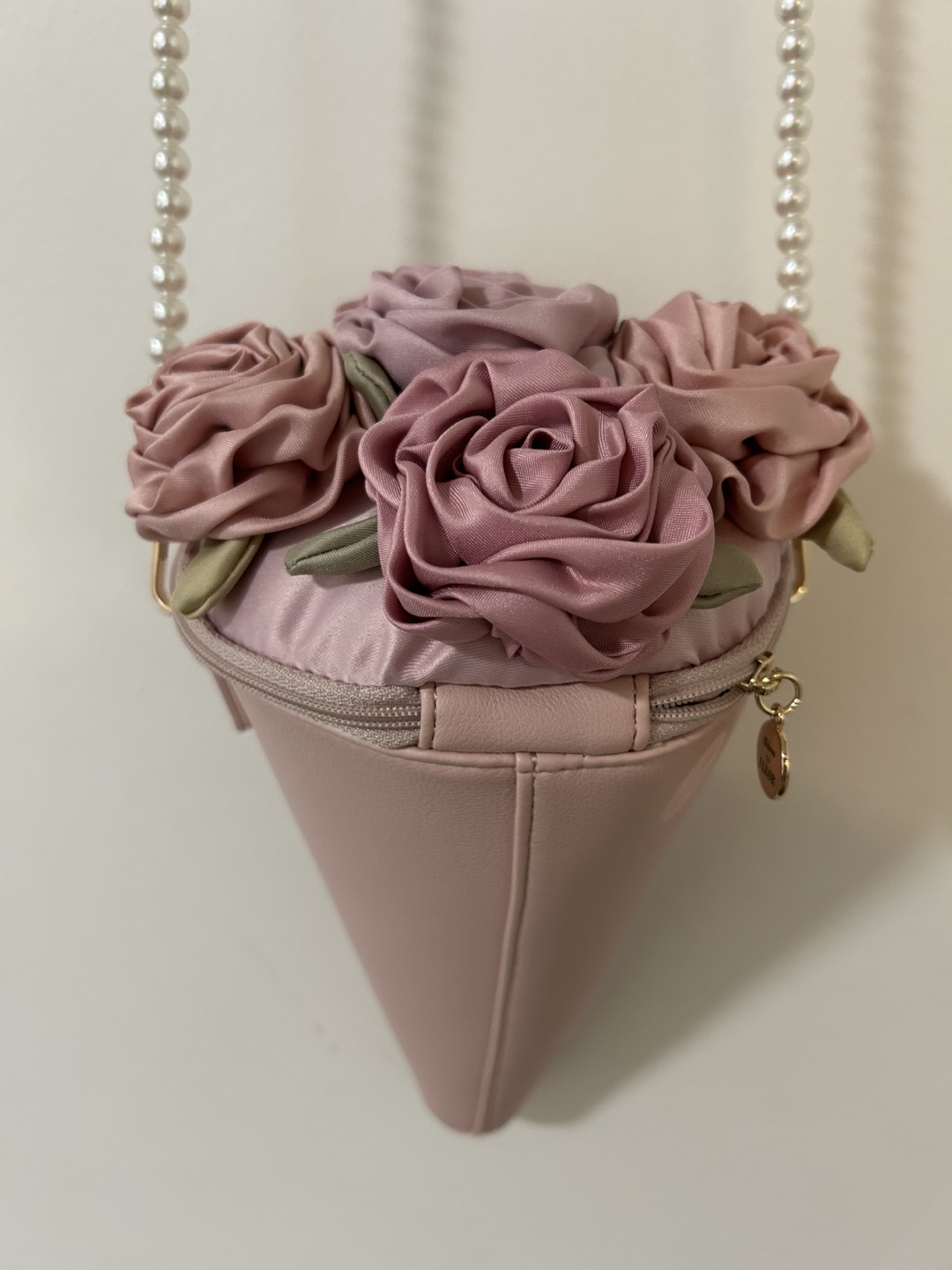 Adorable Pink Rose Bouquet Shoulder Bag - photo 2