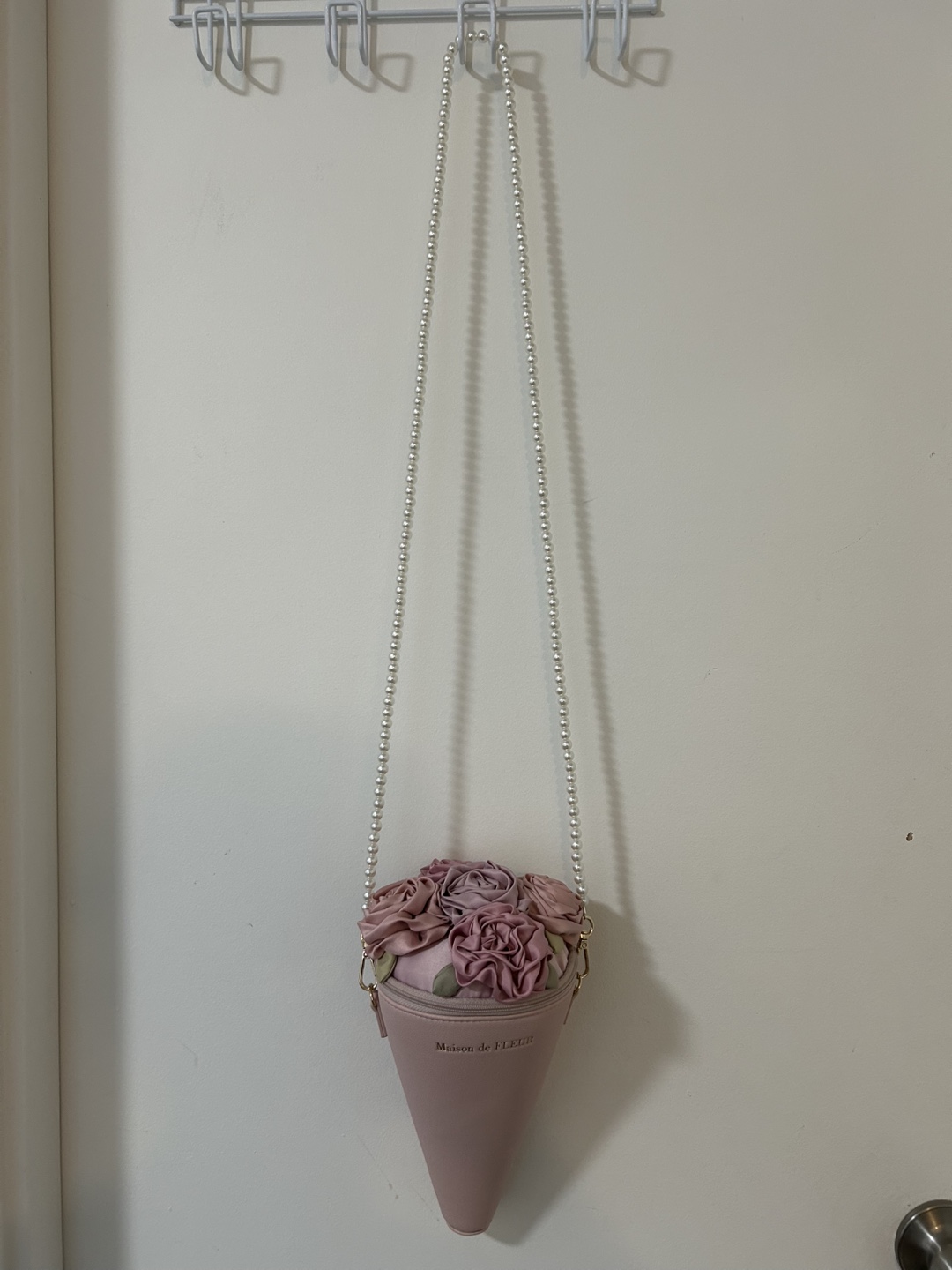 Adorable Pink Rose Bouquet Shoulder Bag - photo 4
