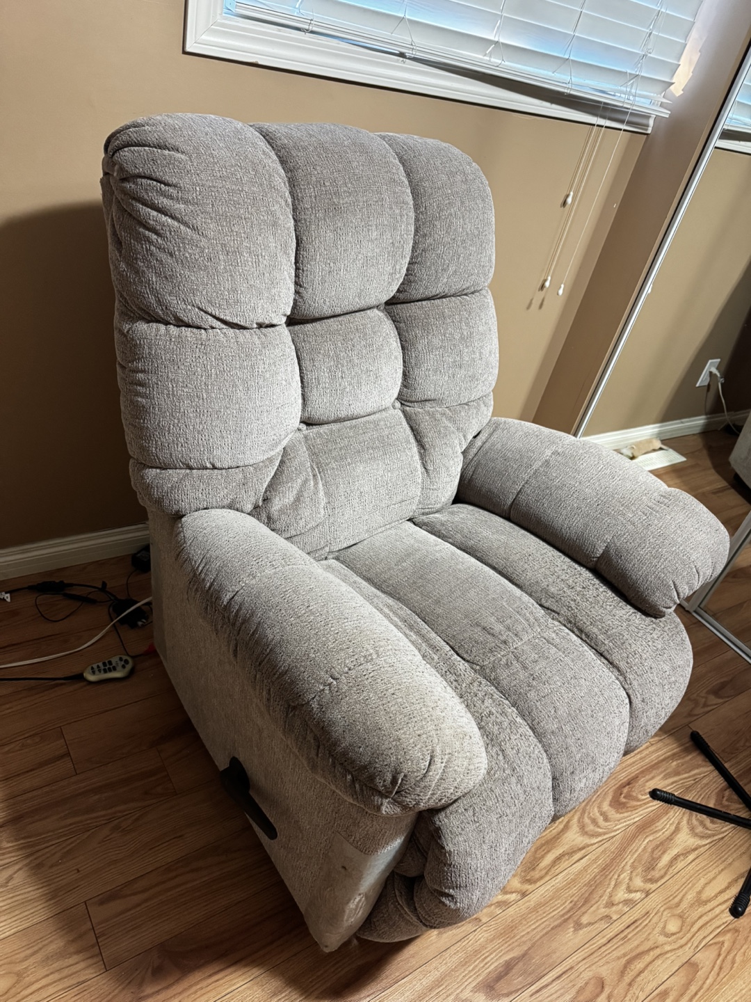 Power Recliner Chair - Grey Fabric - photo 2