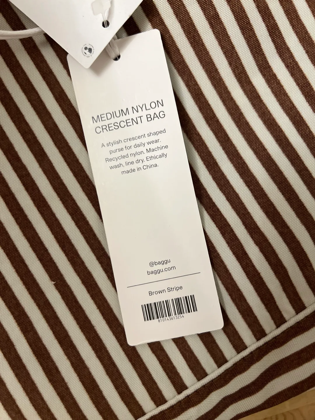 Brand New Baggu Medium Nylon Crescent Bag - Brown Stripe image indicator(4)