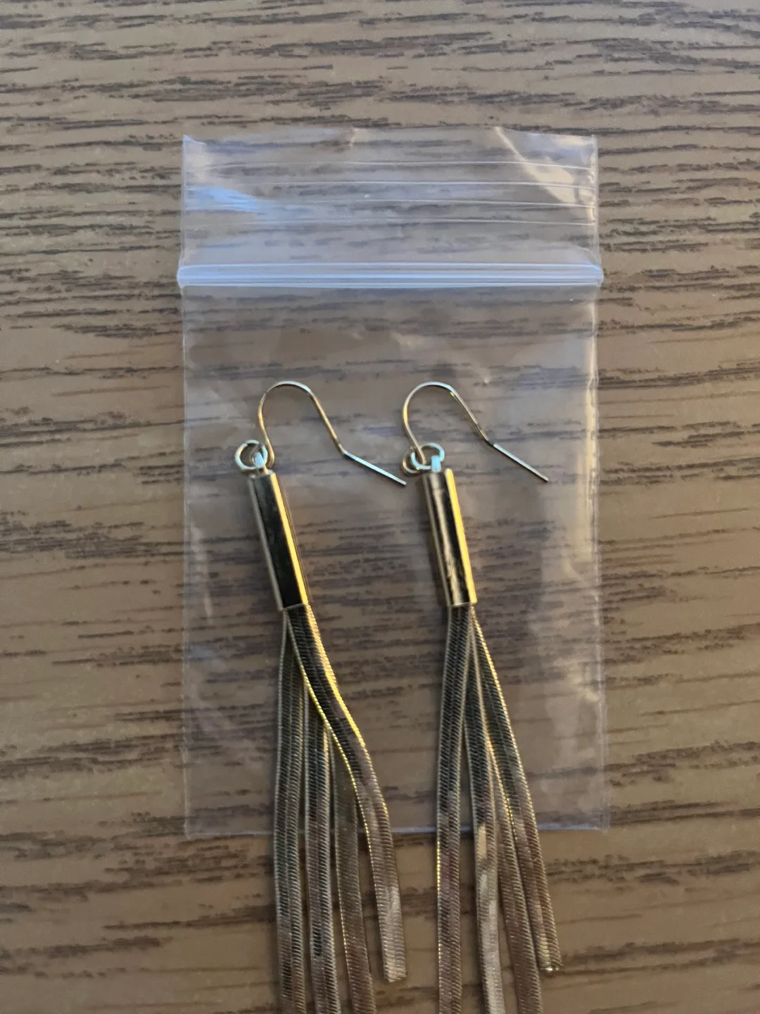 Vintage Gold Tassel Earrings image indicator(2)