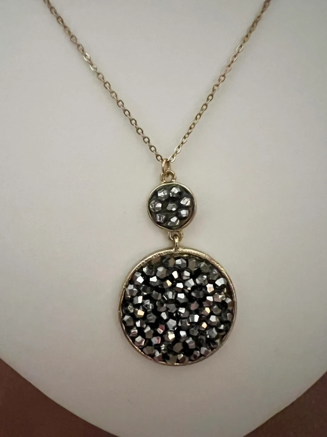 Swarovski Crystal Double Circle Pendant Necklace image indicator(3)
