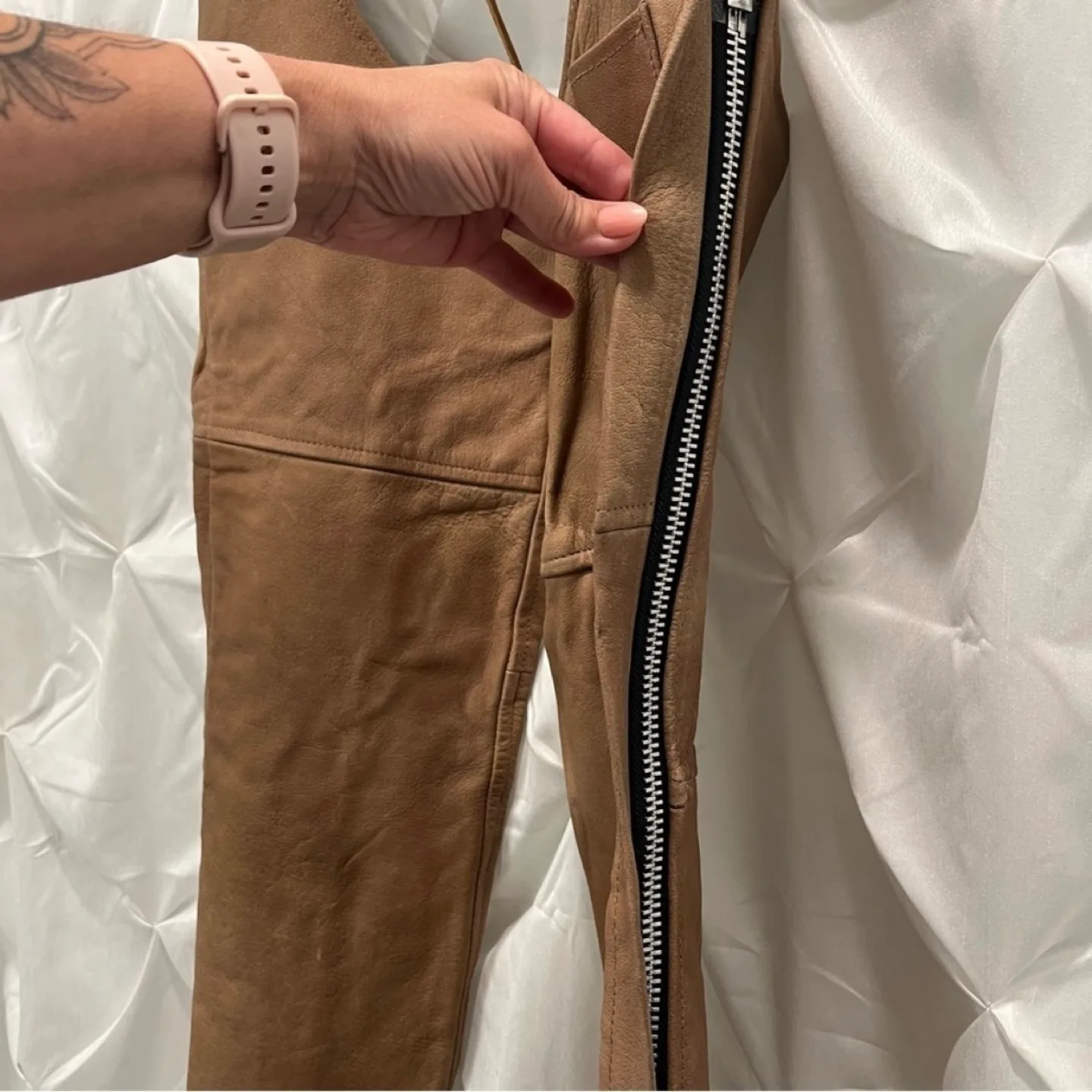 Tan Leather Motorcycle Chaps image indicator(6)