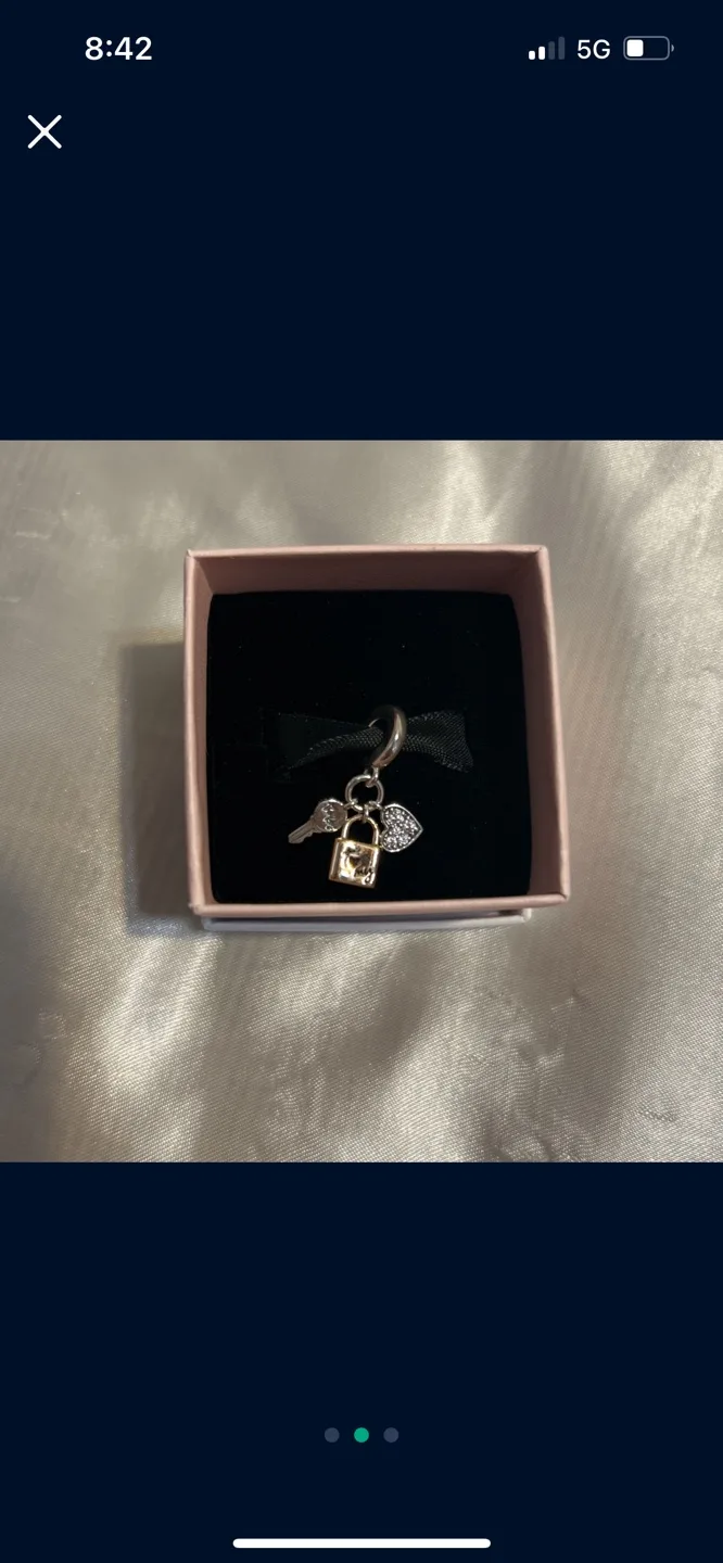 Pandora Two-Tone Key, Padlock & Heart Triple Dangle Charm image indicator(3)