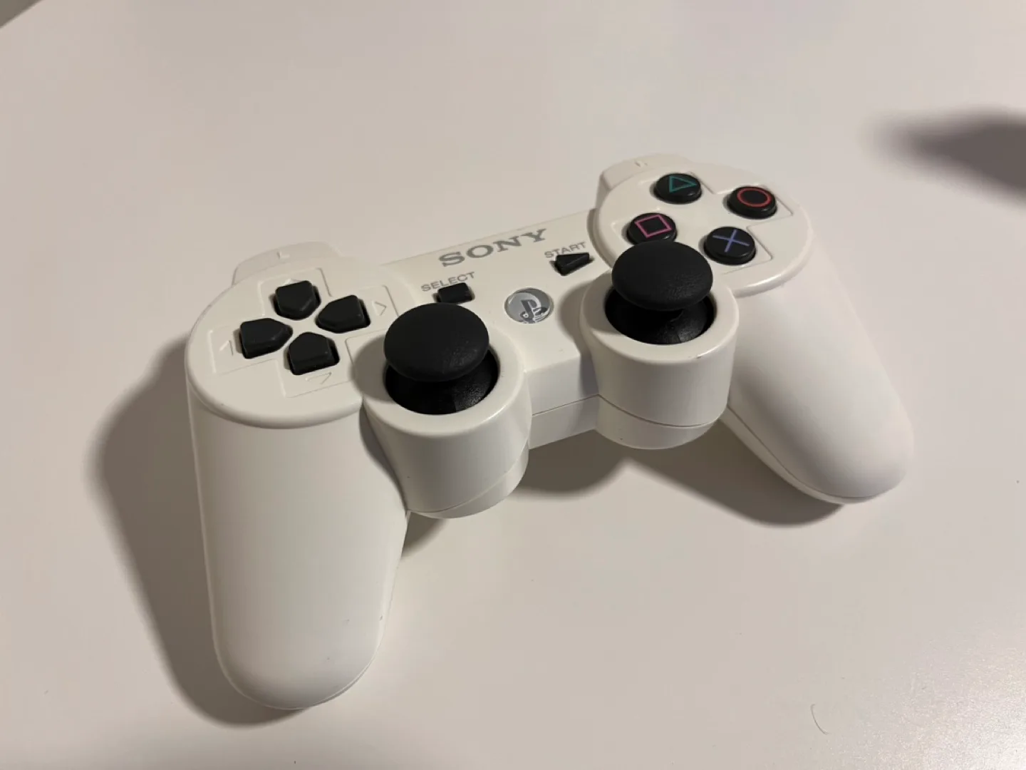 Sony PlayStation 3 DualShock 3 Wireless Controller - White image indicator(2)