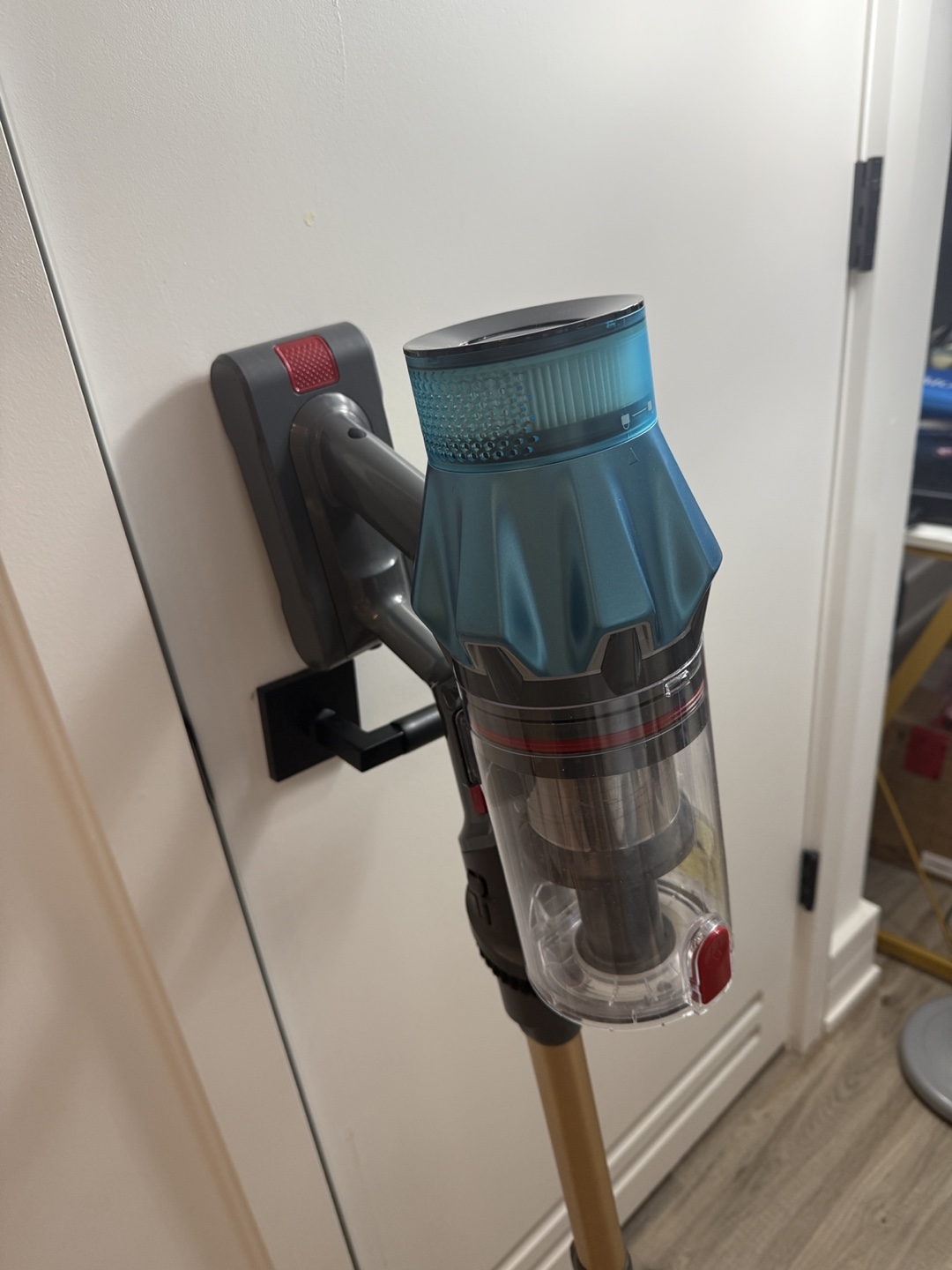 Cordless Stick Vacuum Cleaner with Multiple Attachments - photo 5