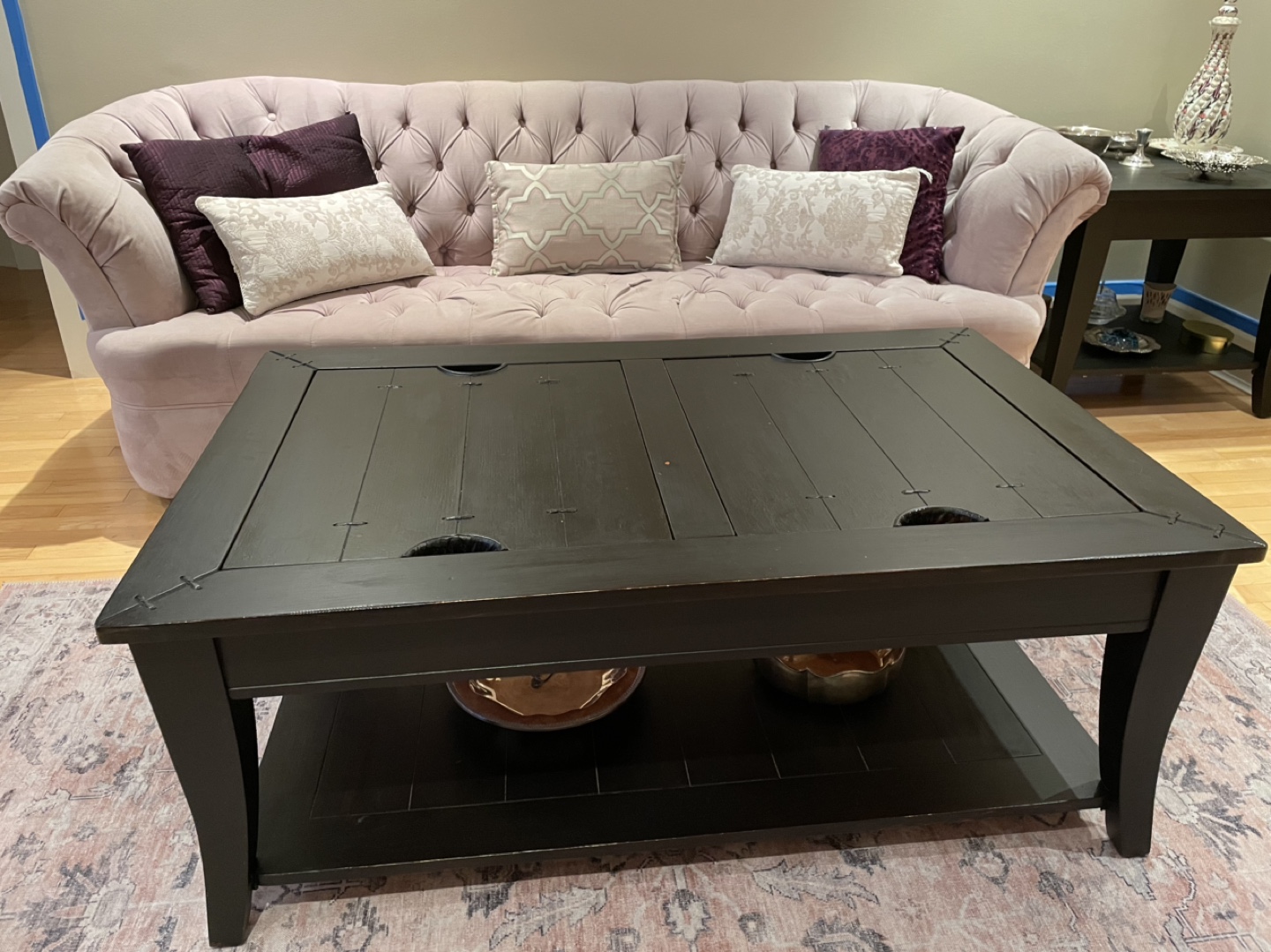 Elegant Pink Velvet Button Tufted Sofa - photo 2