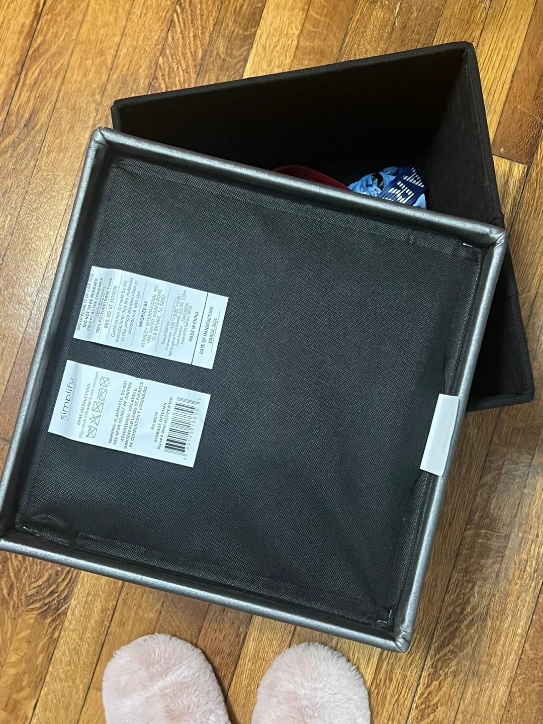 Silver Storage Ottoman image indicator(3)