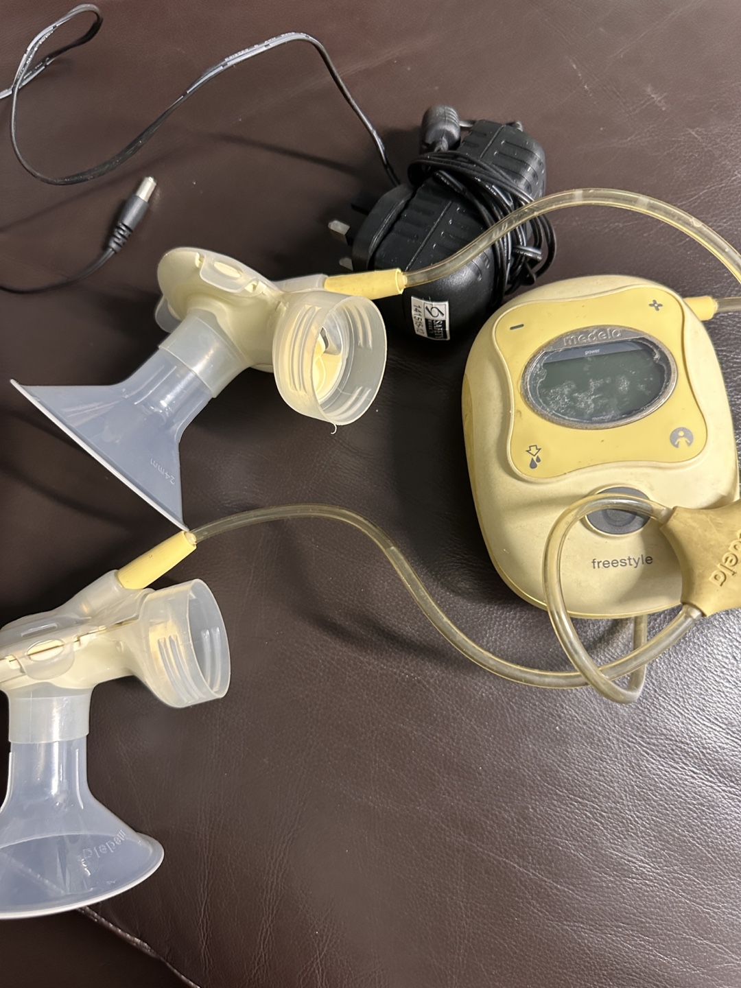 Medela Freestyle Double Electric Breast Pump #freecycle