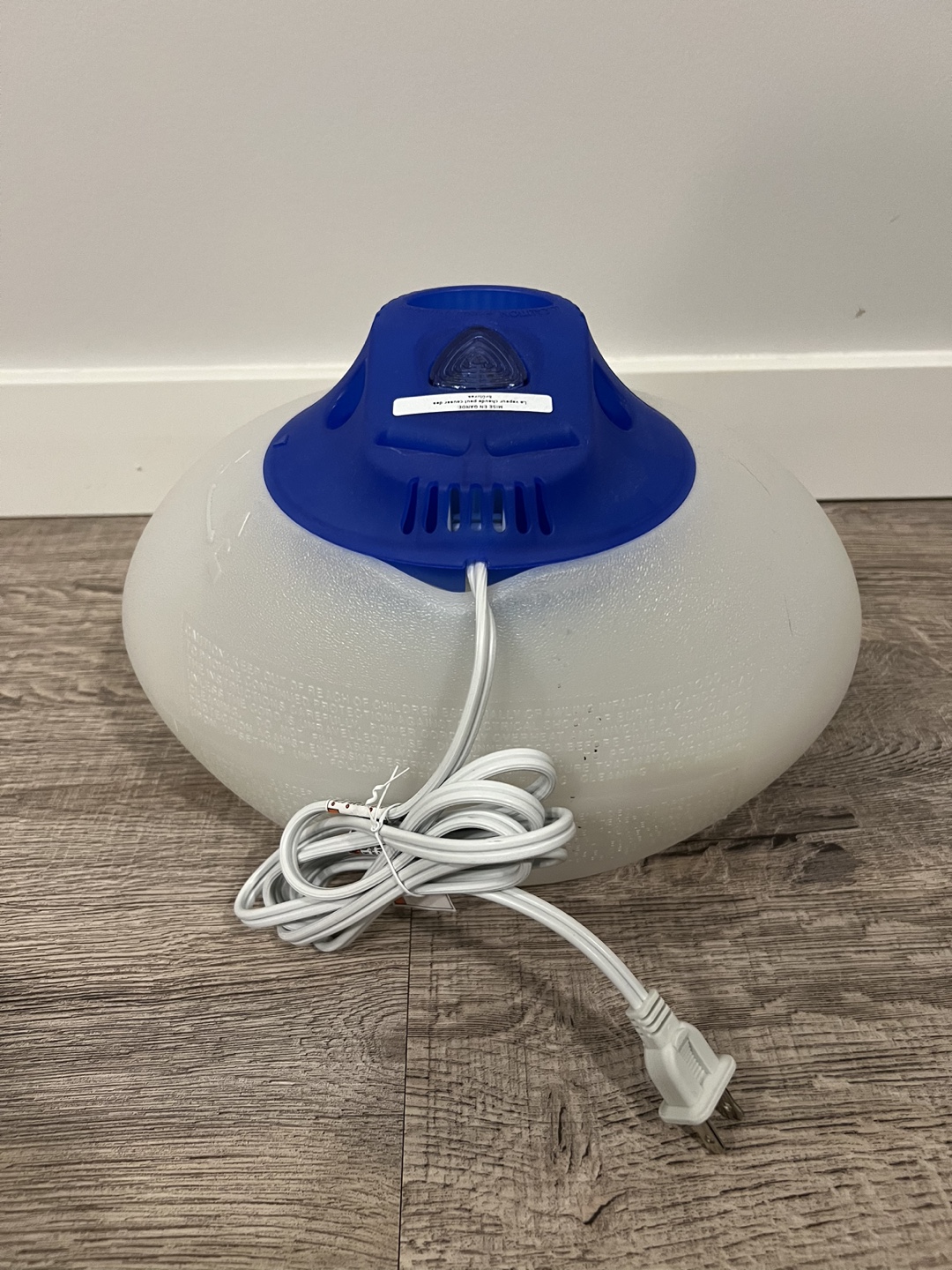 Vicks Warm Mist Humidifier - photo 2
