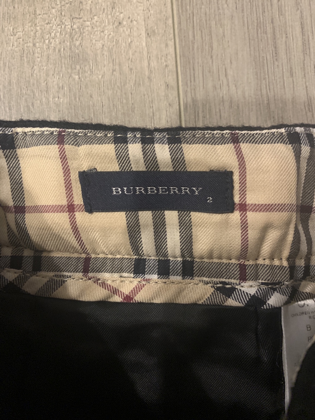 Vintage Burberry Junior Black Wool Mini Skirt Size 2 Years - photo 3