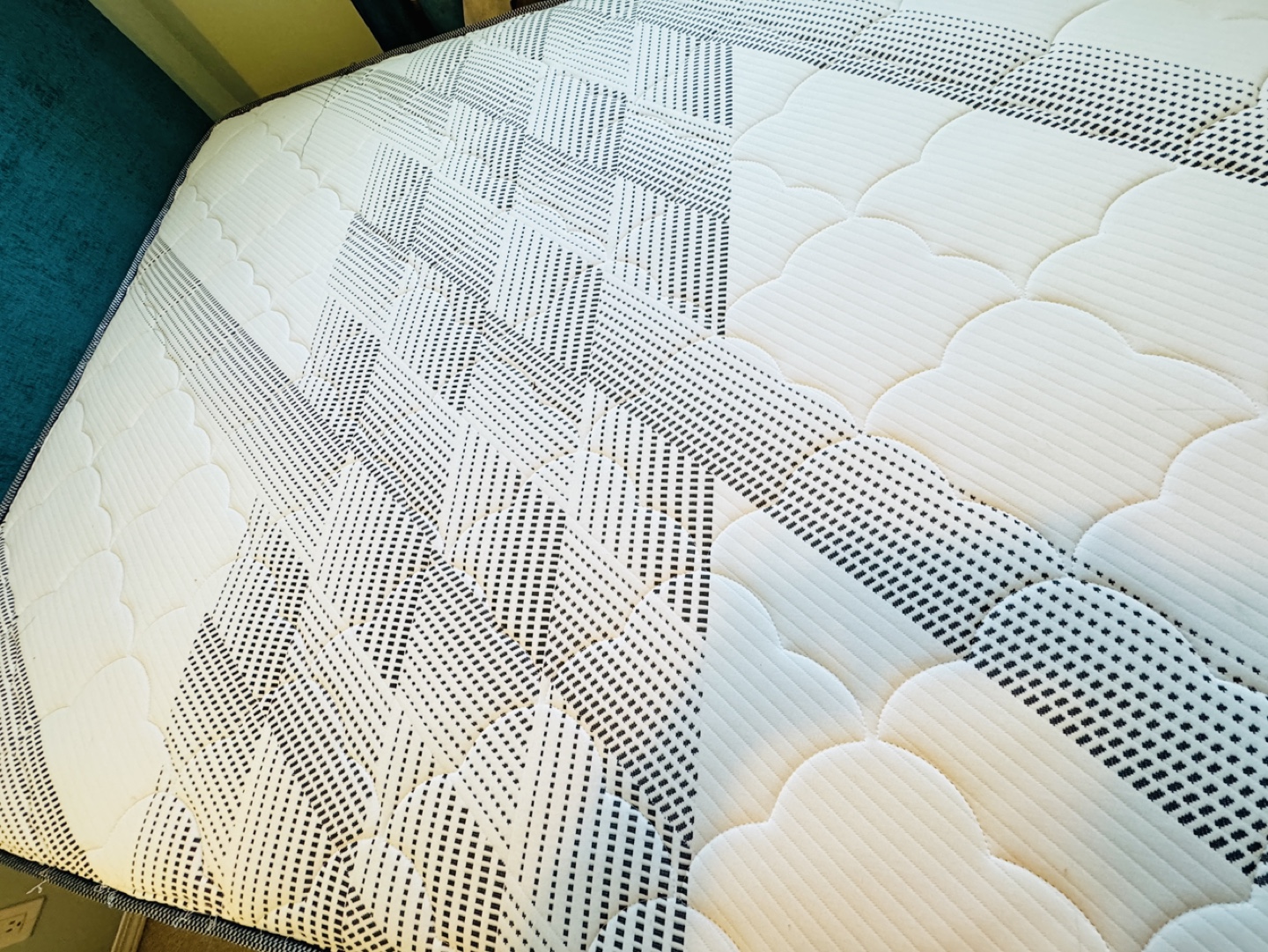 Queen Mattress - photo 2