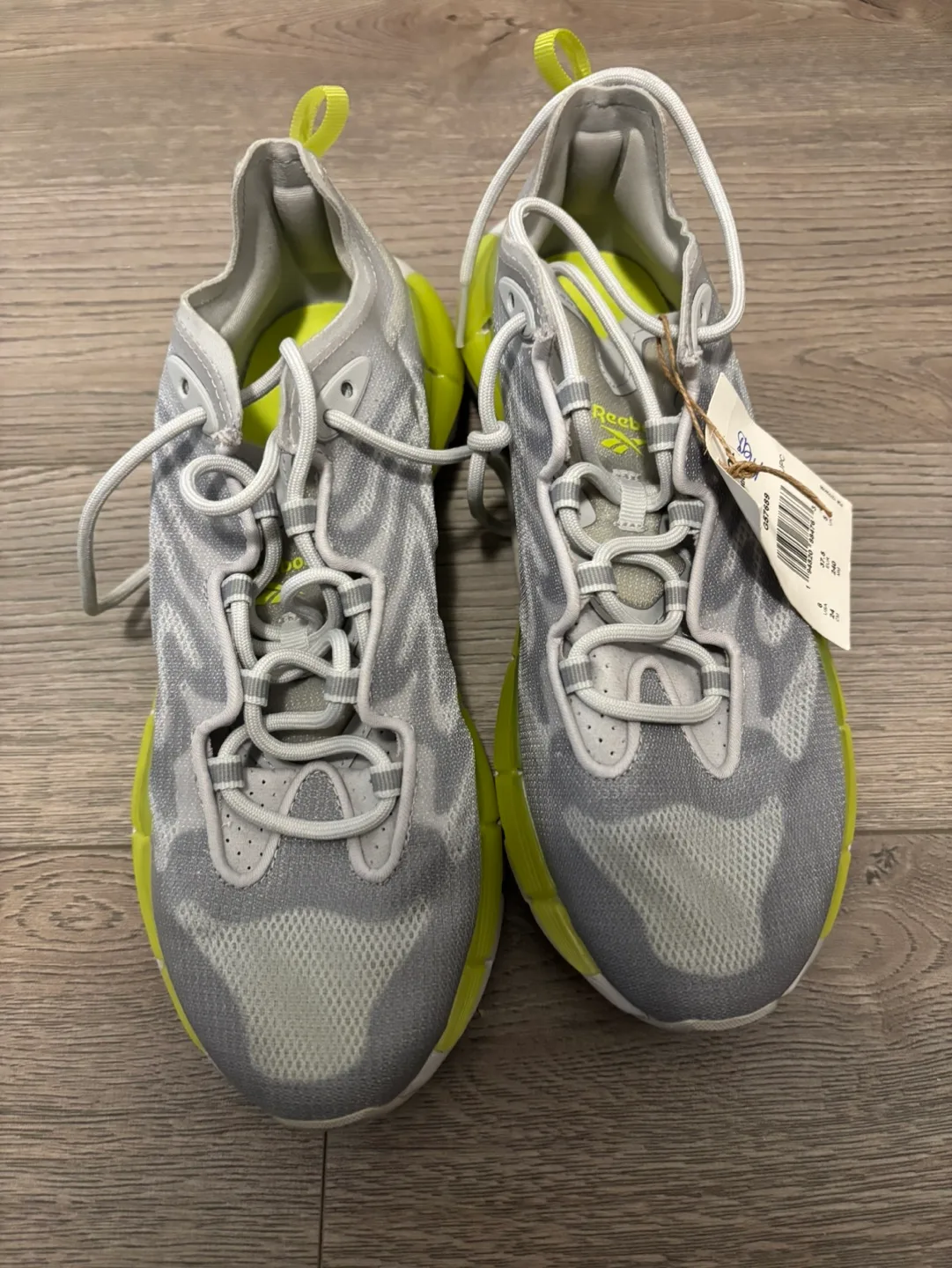 Reebok Zig Kinetica II Running Shoes - Women's Size 6 image indicator(2)