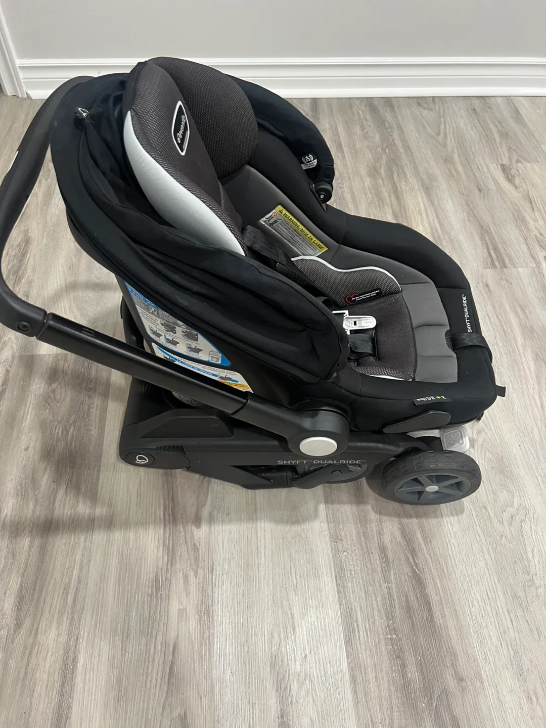 Evenflo Shyft DualRide Infant Car Seat and Travel System image indicator(3)