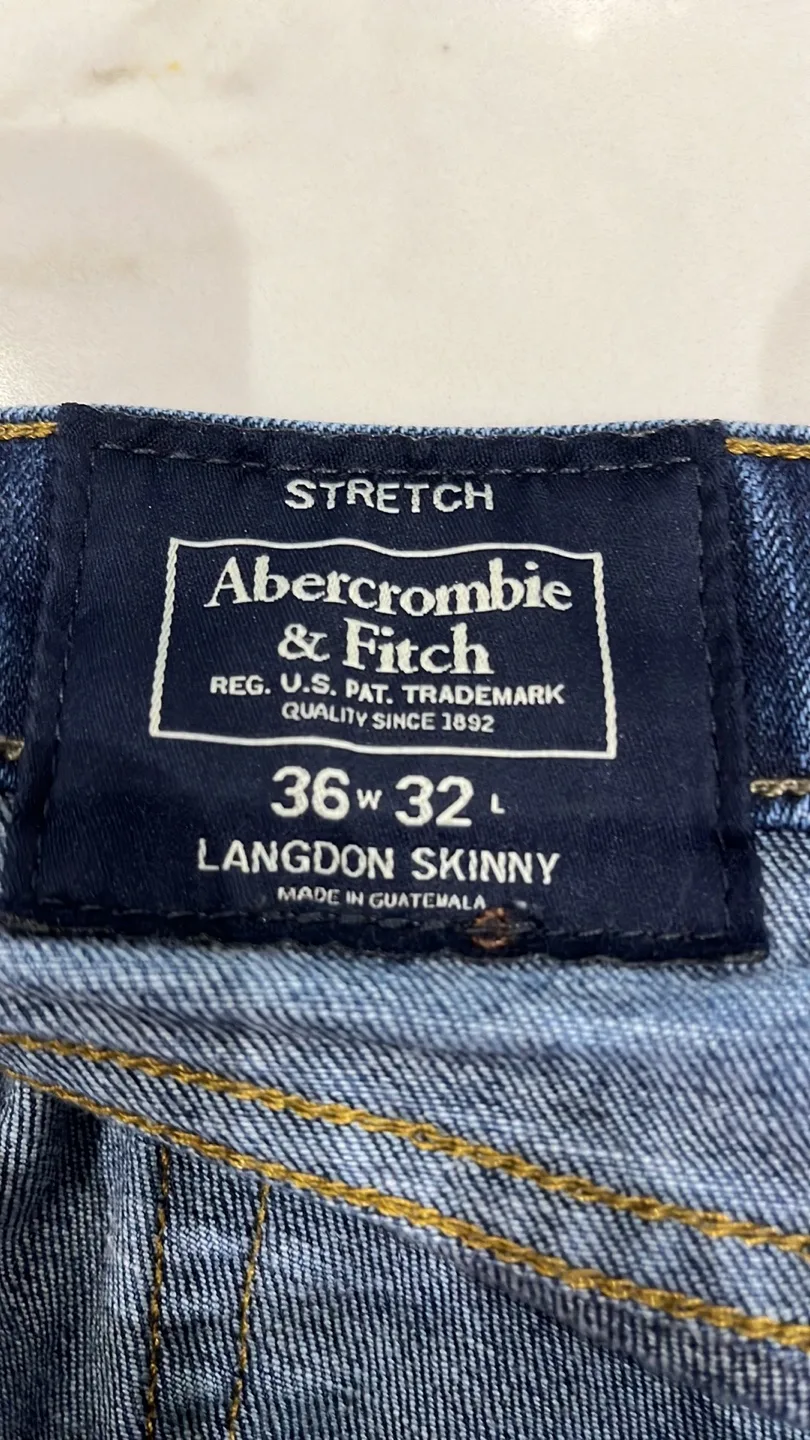 Men's Dark Wash Slim Straight Jeans image indicator(7)