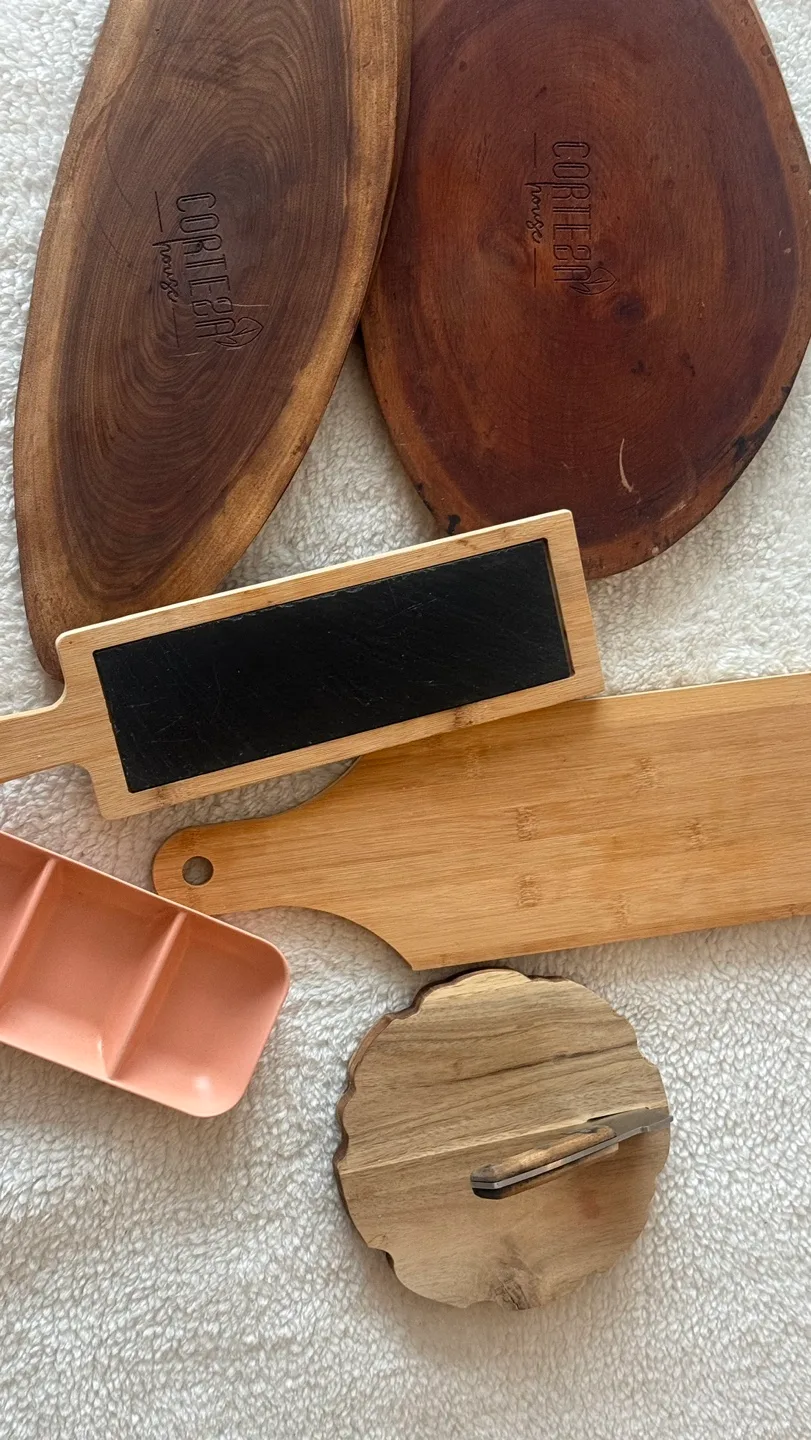 Wooden Serving Boards & Platters thumbnail