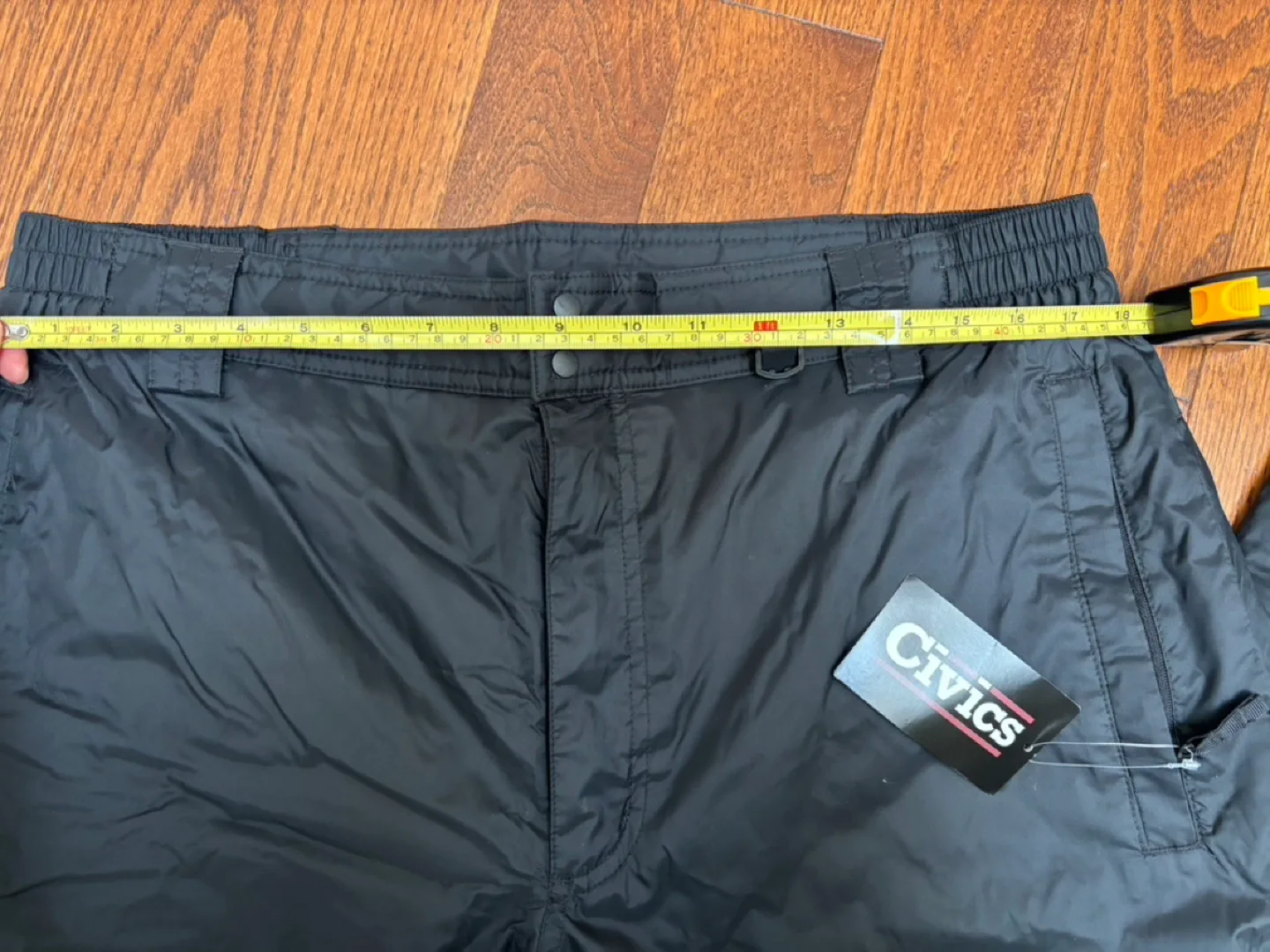 Men’s brand new snow pants - see size in pics image indicator(5)