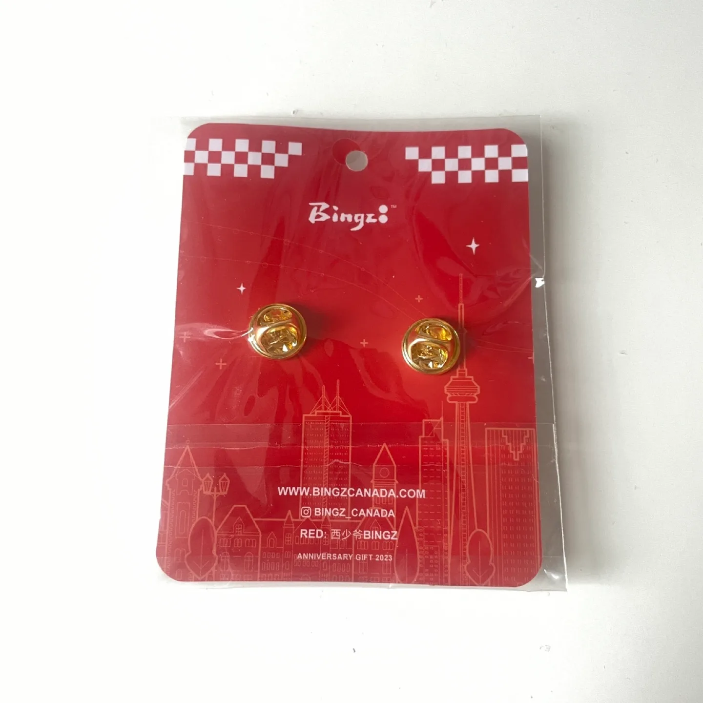 Bingz Crispy Burger 2nd Anniversary Bear Pin image indicator(2)