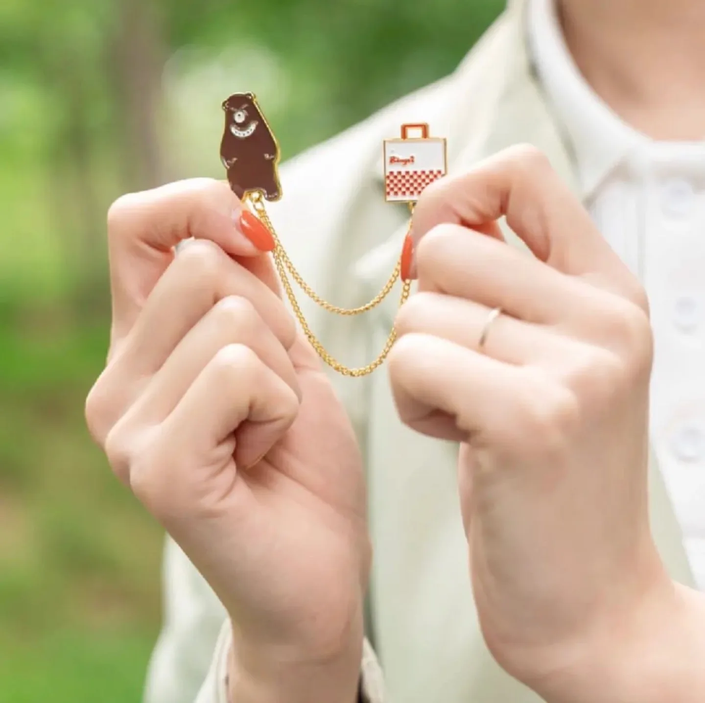 Bingz Crispy Burger 2nd Anniversary Bear Pin image indicator(3)