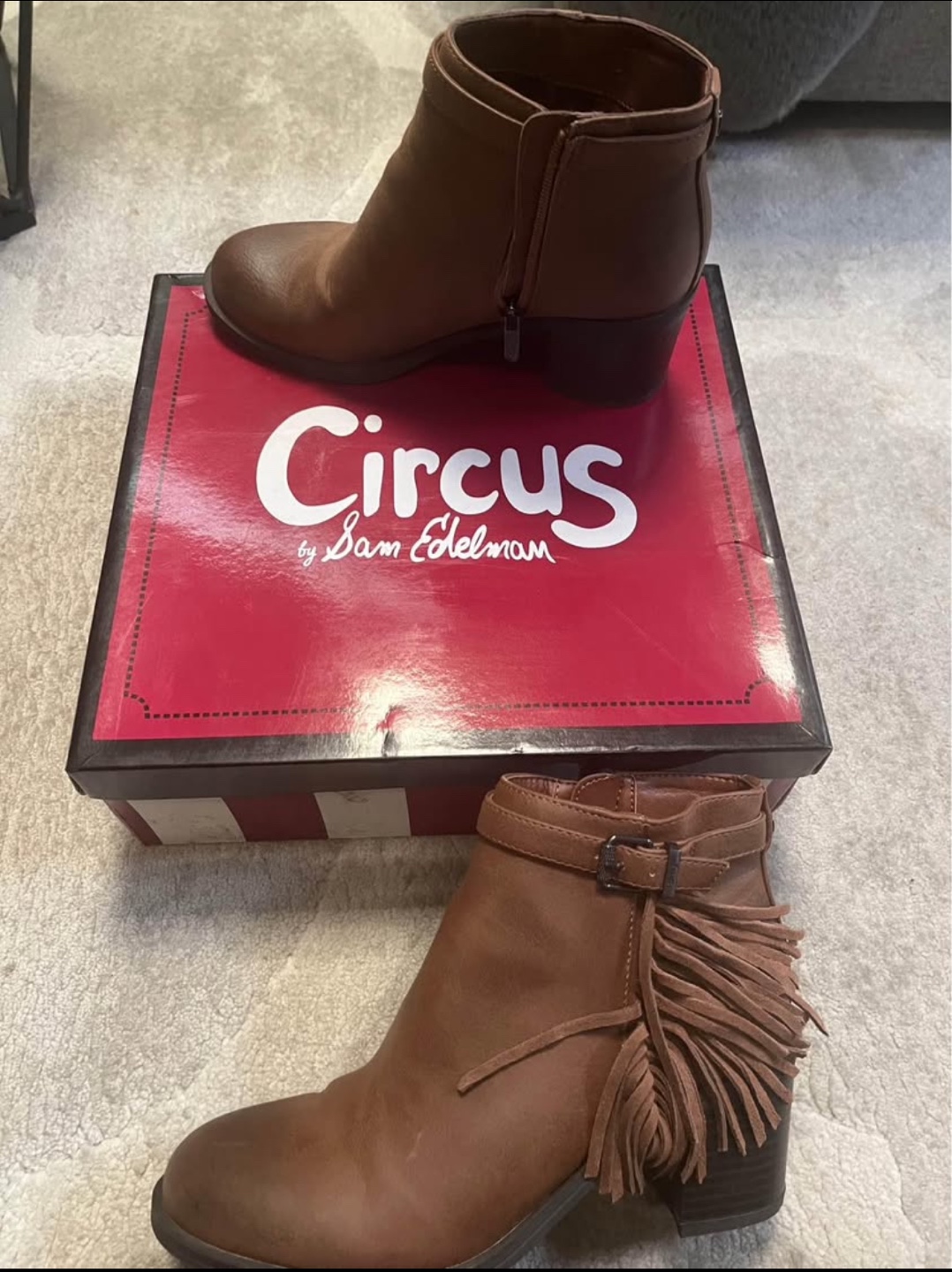 CircusbySamEdelman