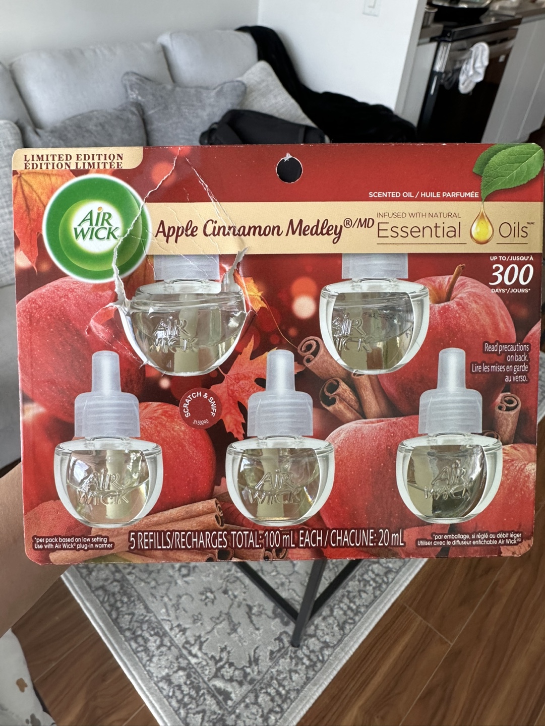 Air Wick Apple Cinnamon Essential Oils Refill