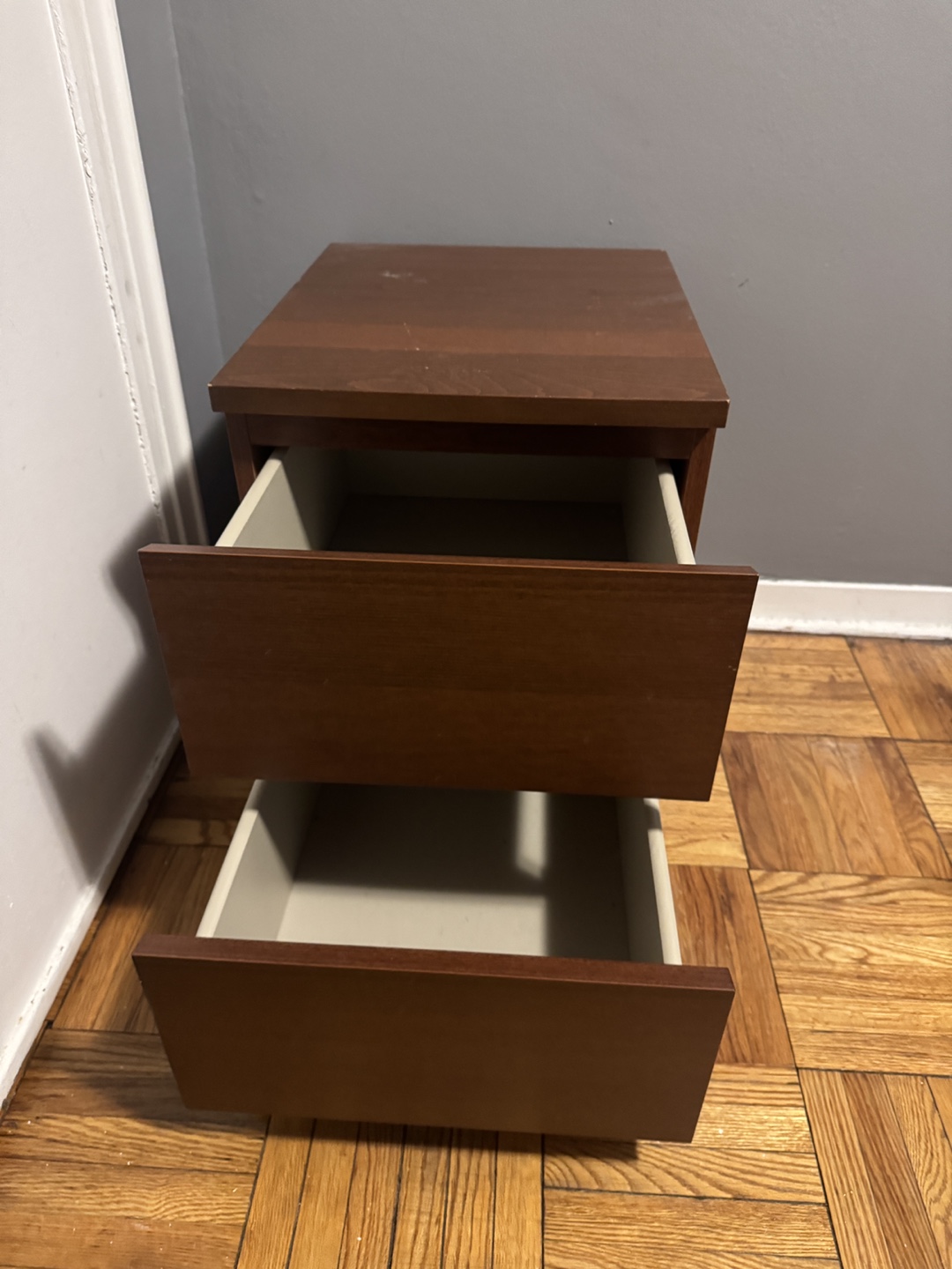 Nightstand - single - photo 2