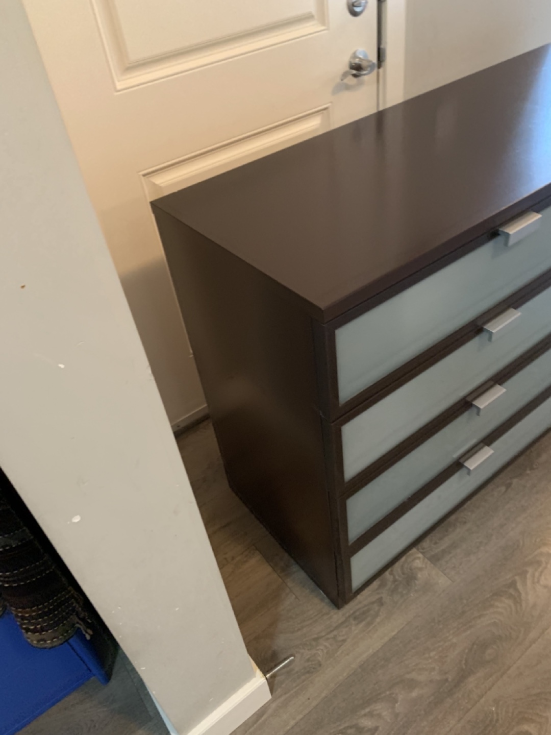 8-Drawer Dresser - Dark Brown - photo 5