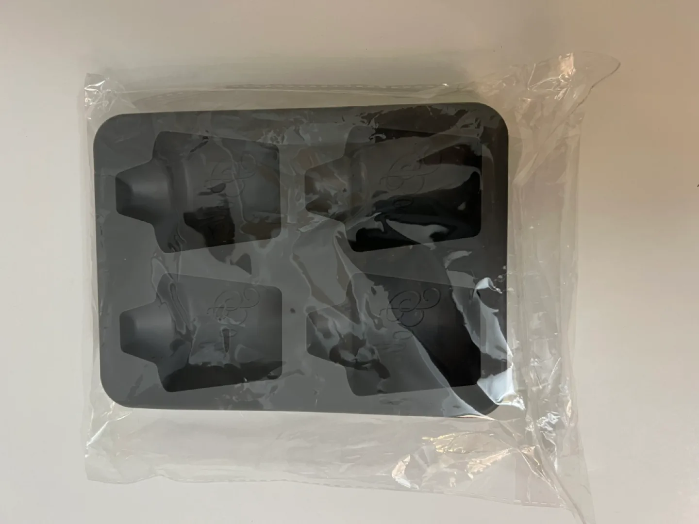 Boozy Booze Silicone Ice Cube Tray - Makes 4 image indicator(8)