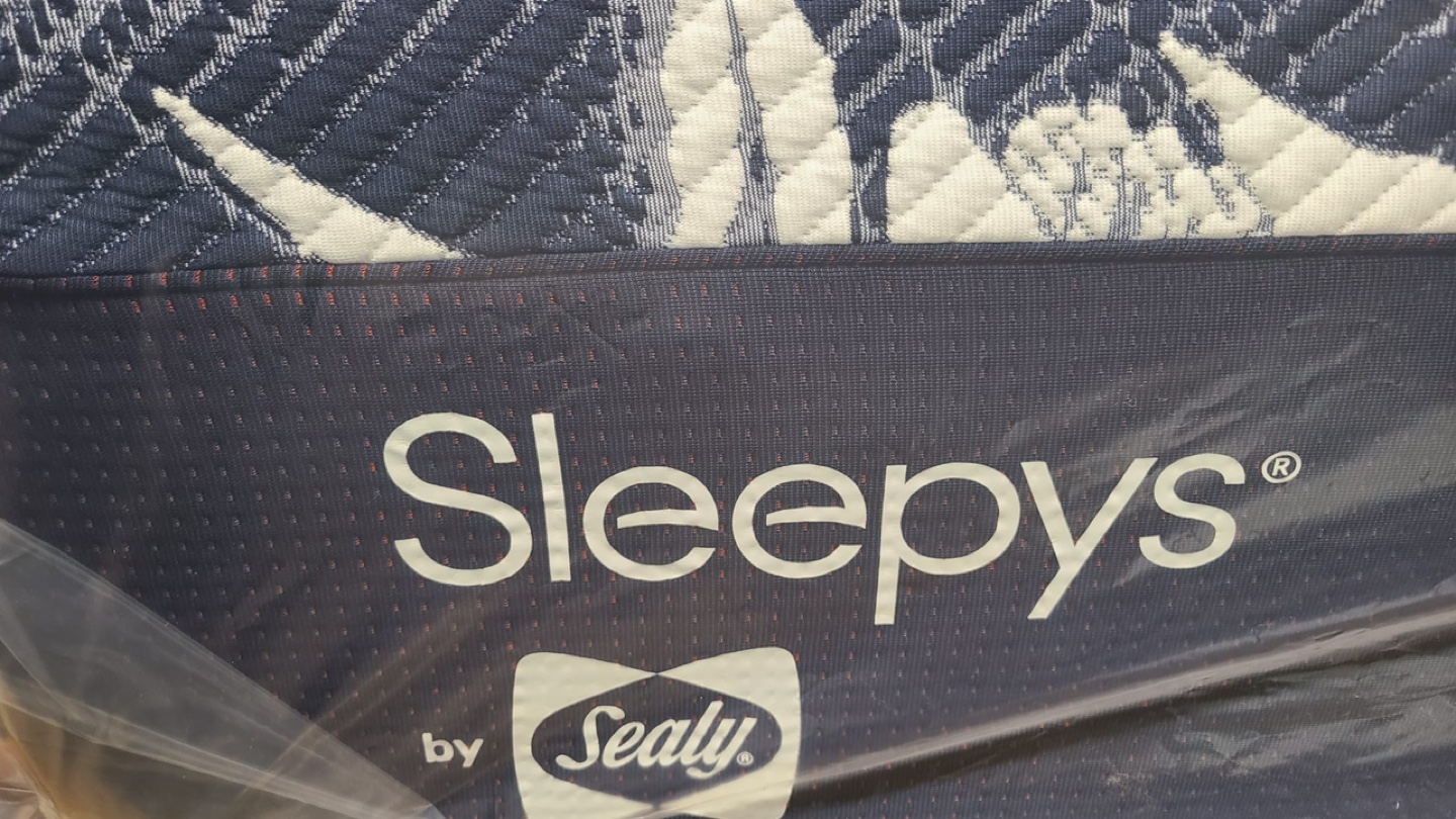 New Mattress Sleepy’s By SEALY Premium Queen Size - photo 2
