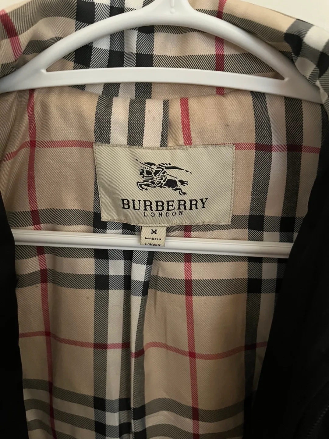 Burberry London Black Hooded Jacket - Size M image indicator(3)